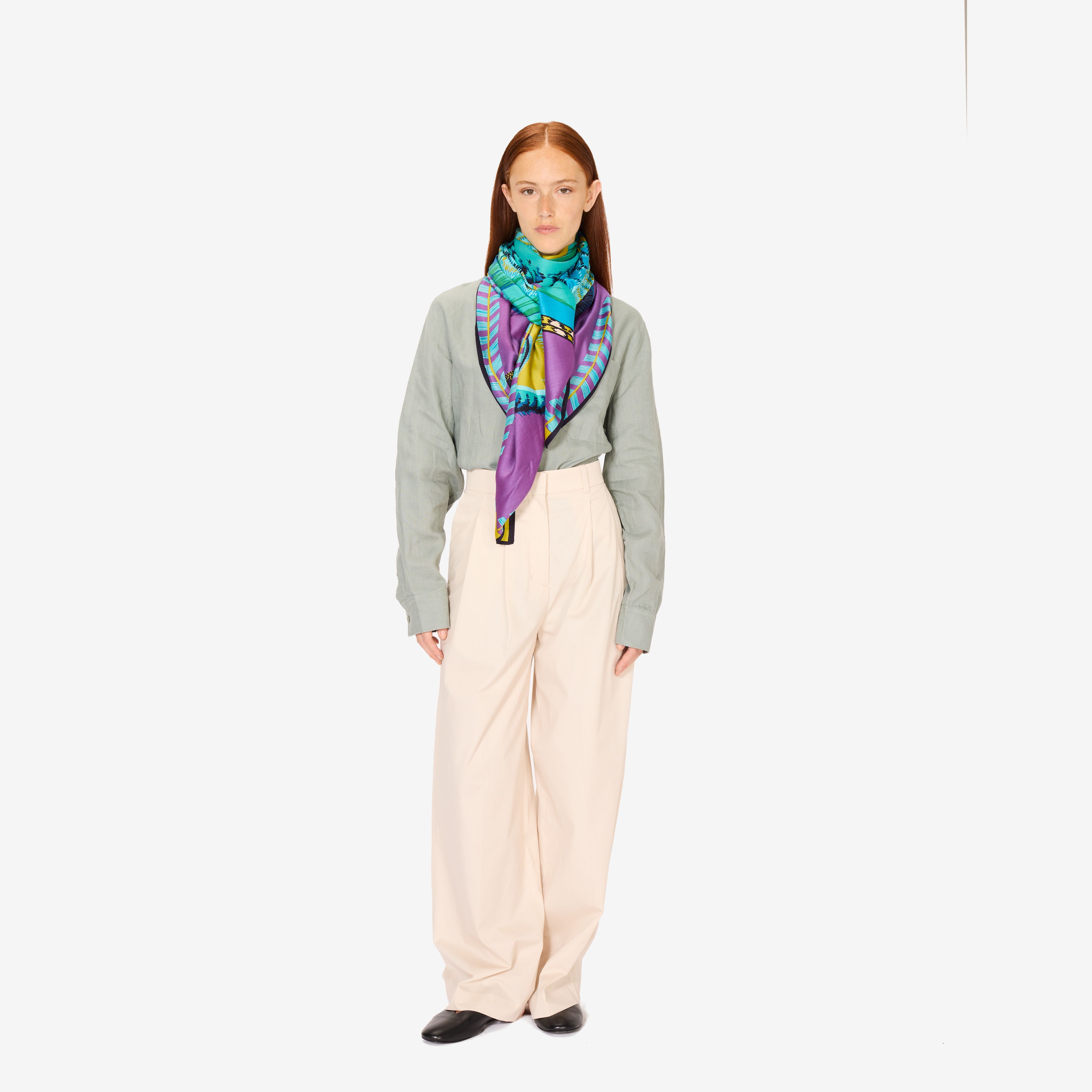 Square 130 - Toucan - Purple