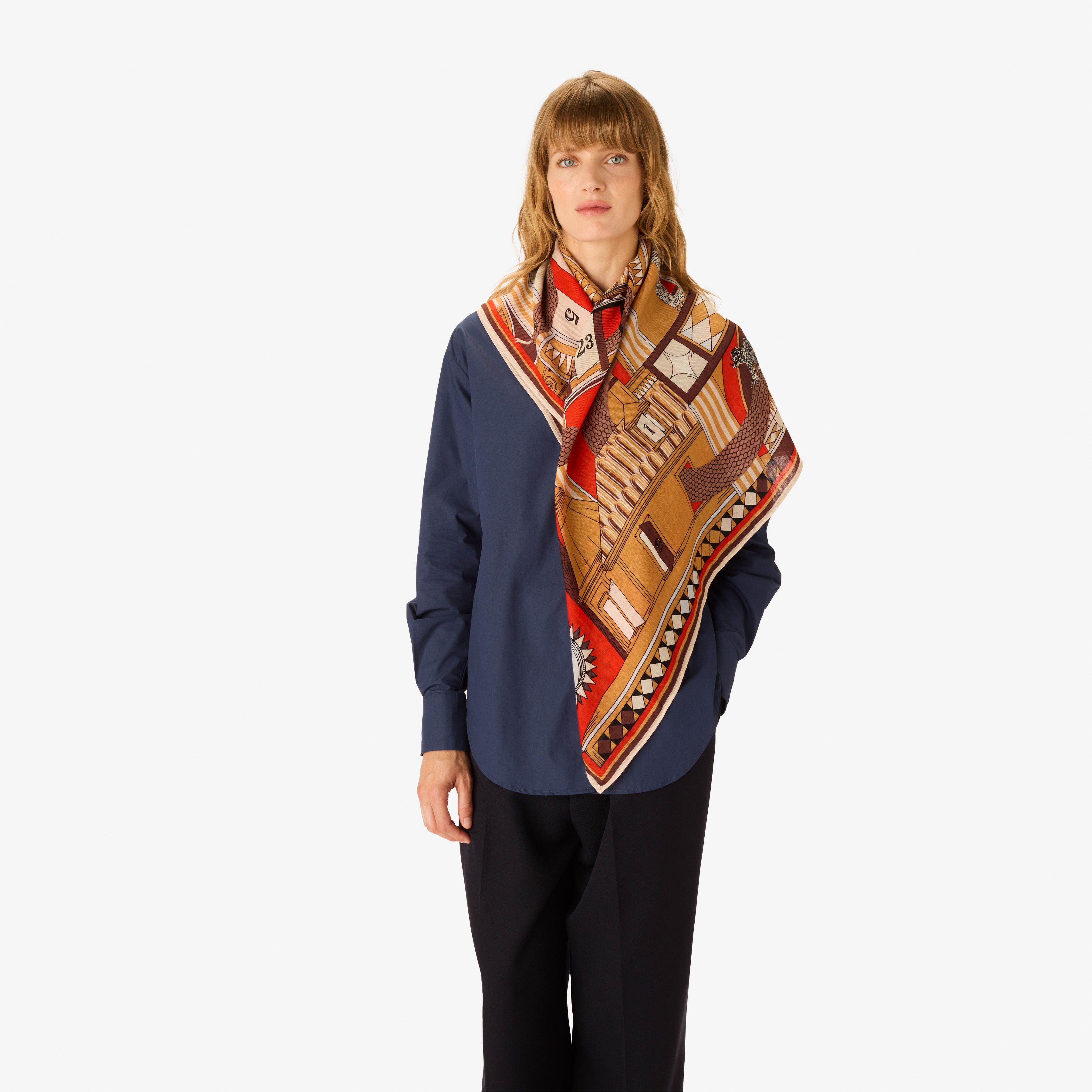 Square 100 - Nicolas - Red