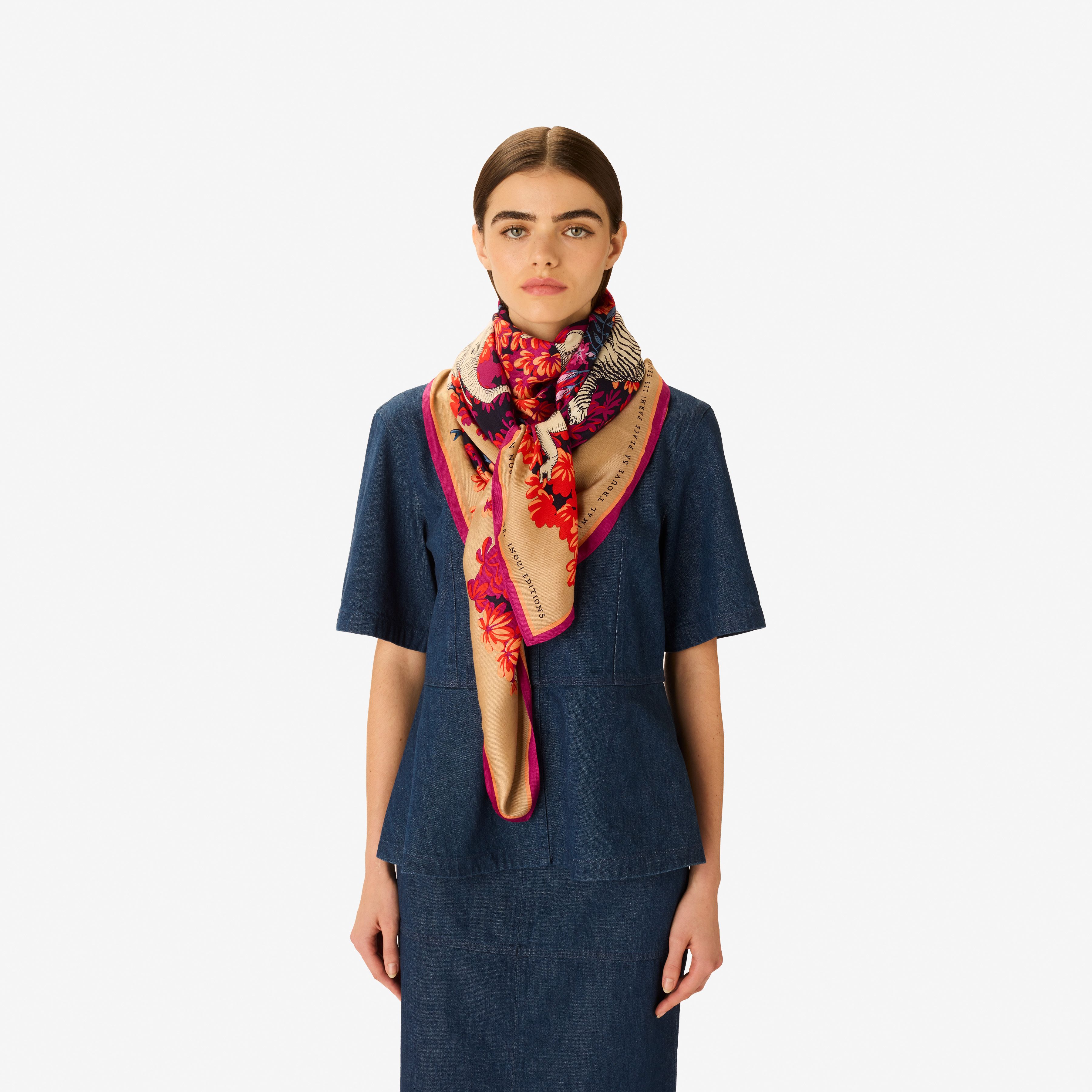 Carré 130 - Bestiaire - Fuchsia