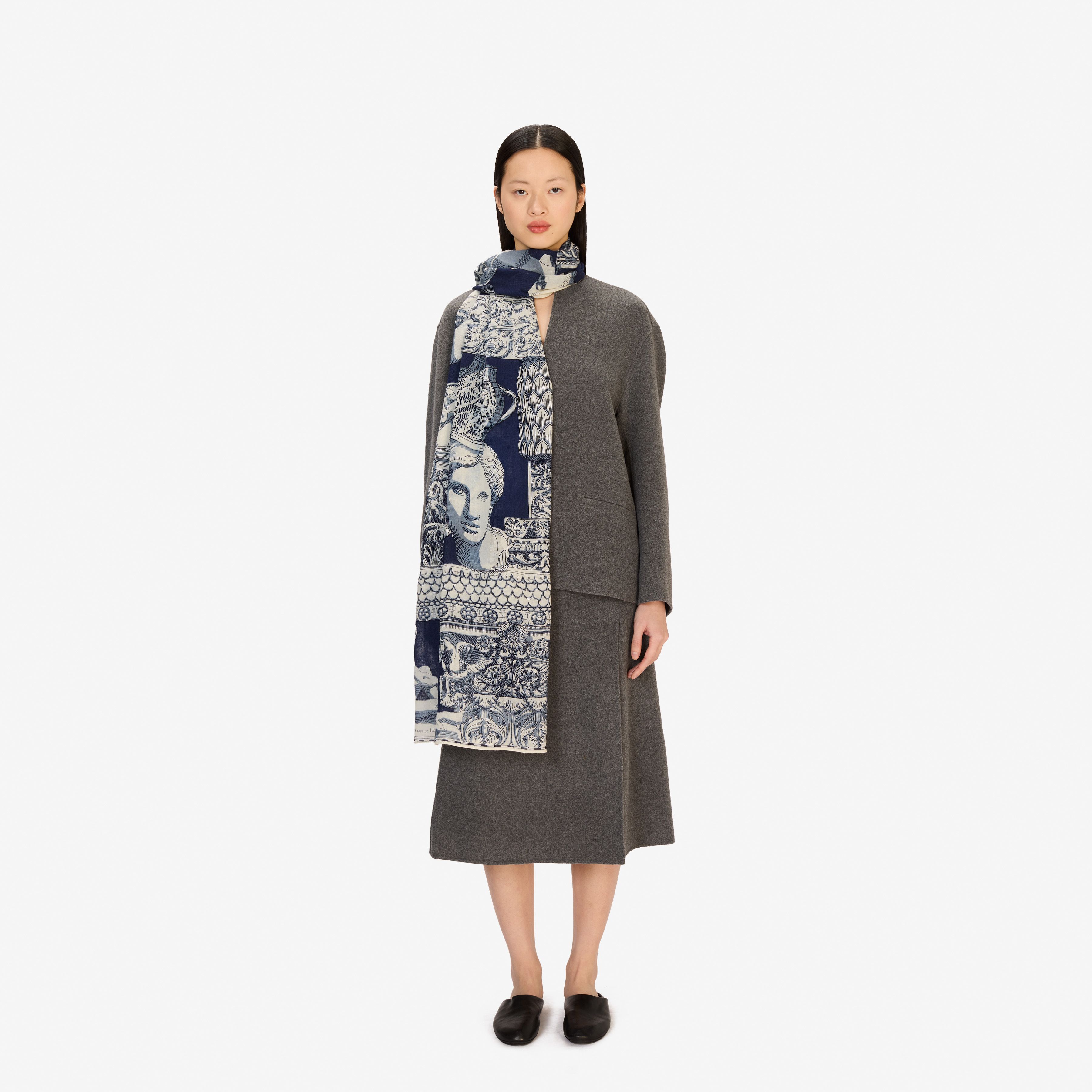 Scarf 80 - Archives - Navy