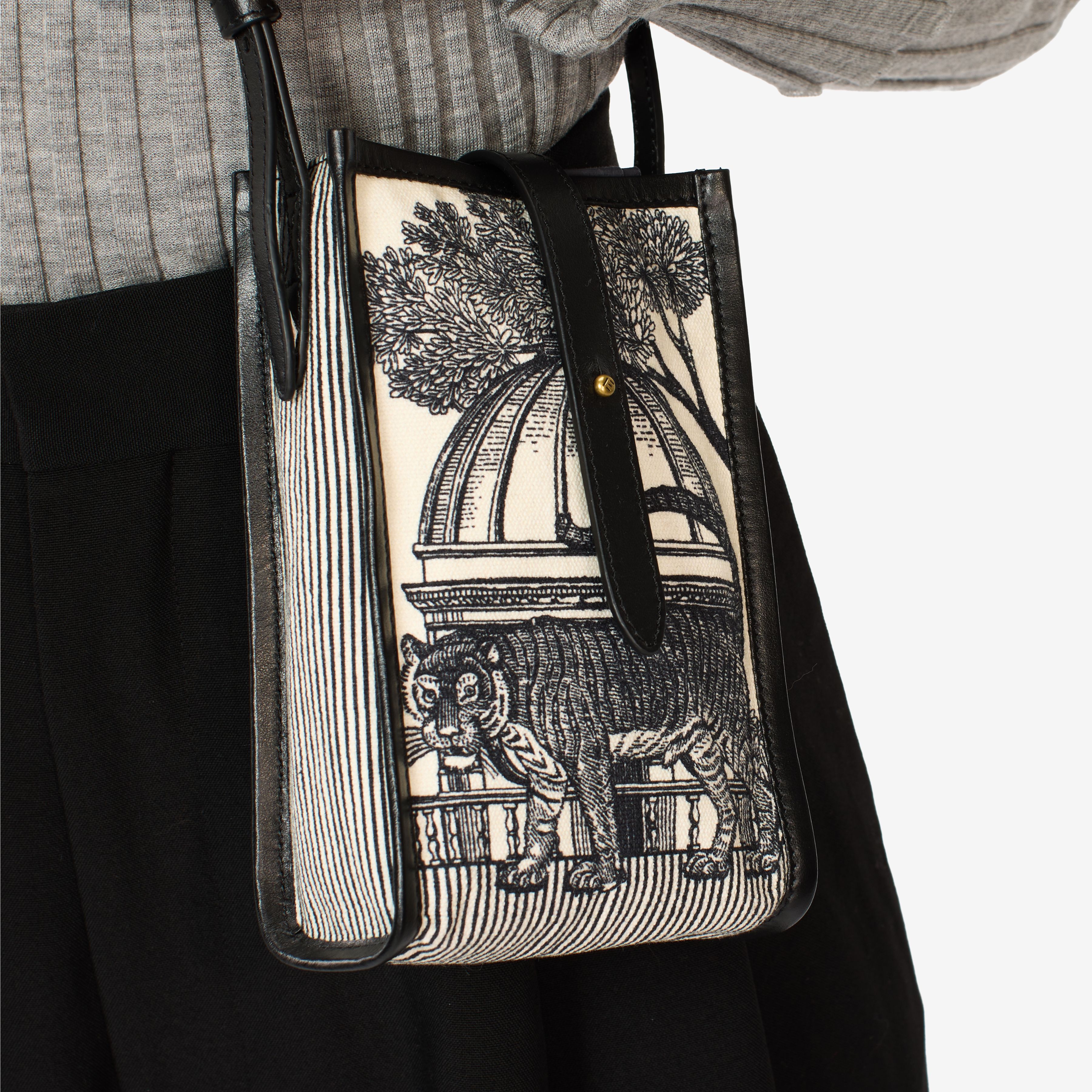 Caprice Case - Mirage - Black And White