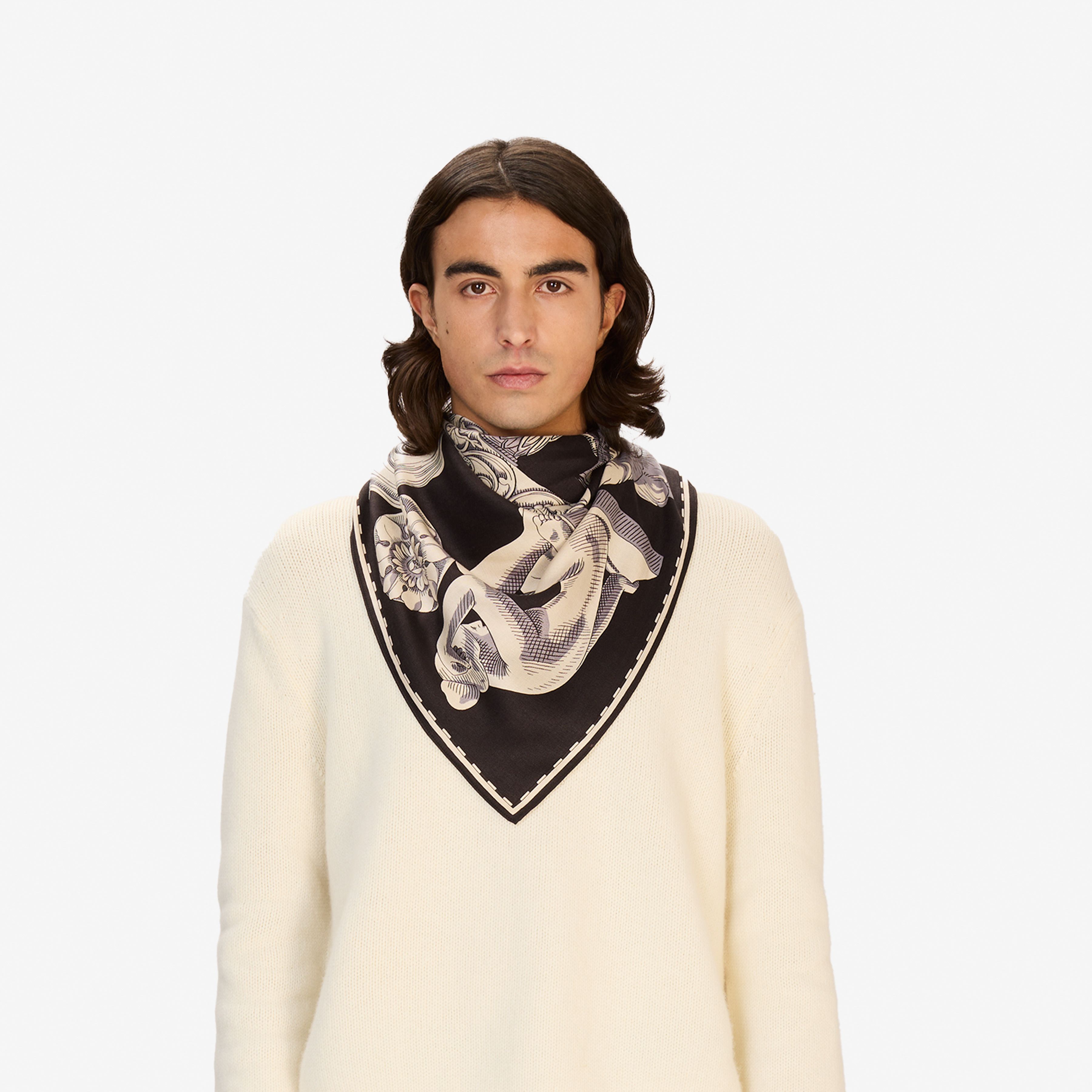 Square 130 - Archives - Black