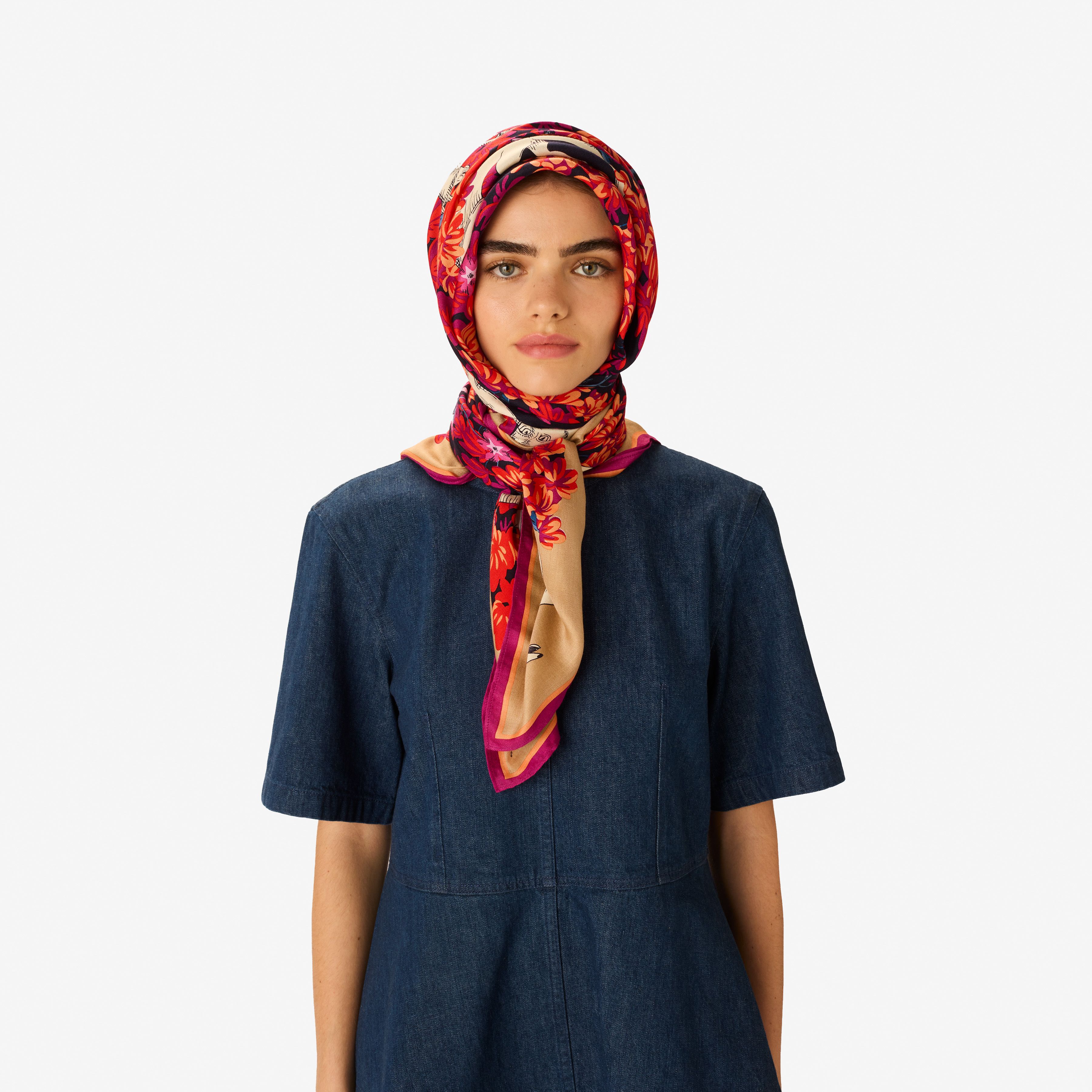 Carré 130 - Bestiaire - Fuchsia