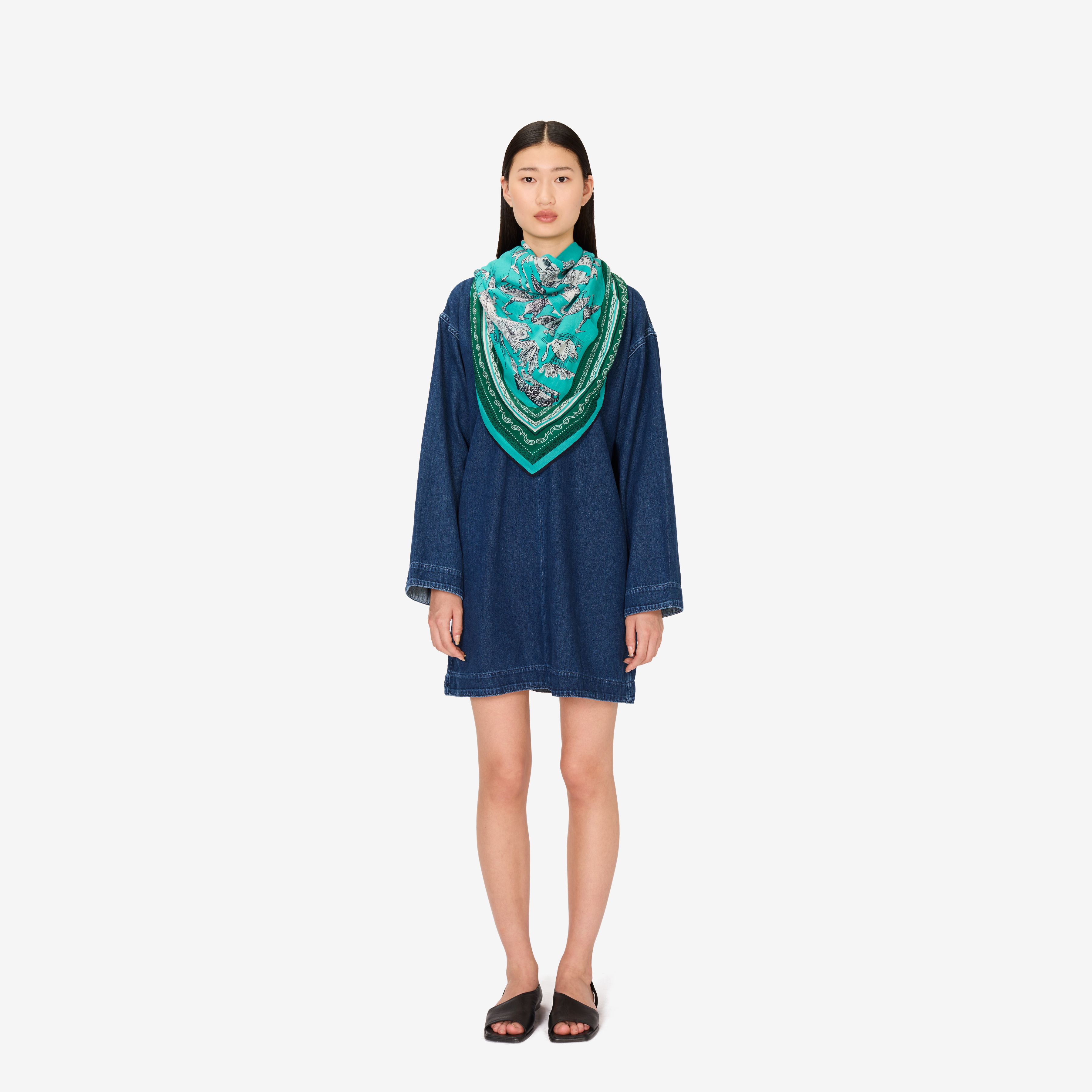 Square 130 - Reverie - Turquoise