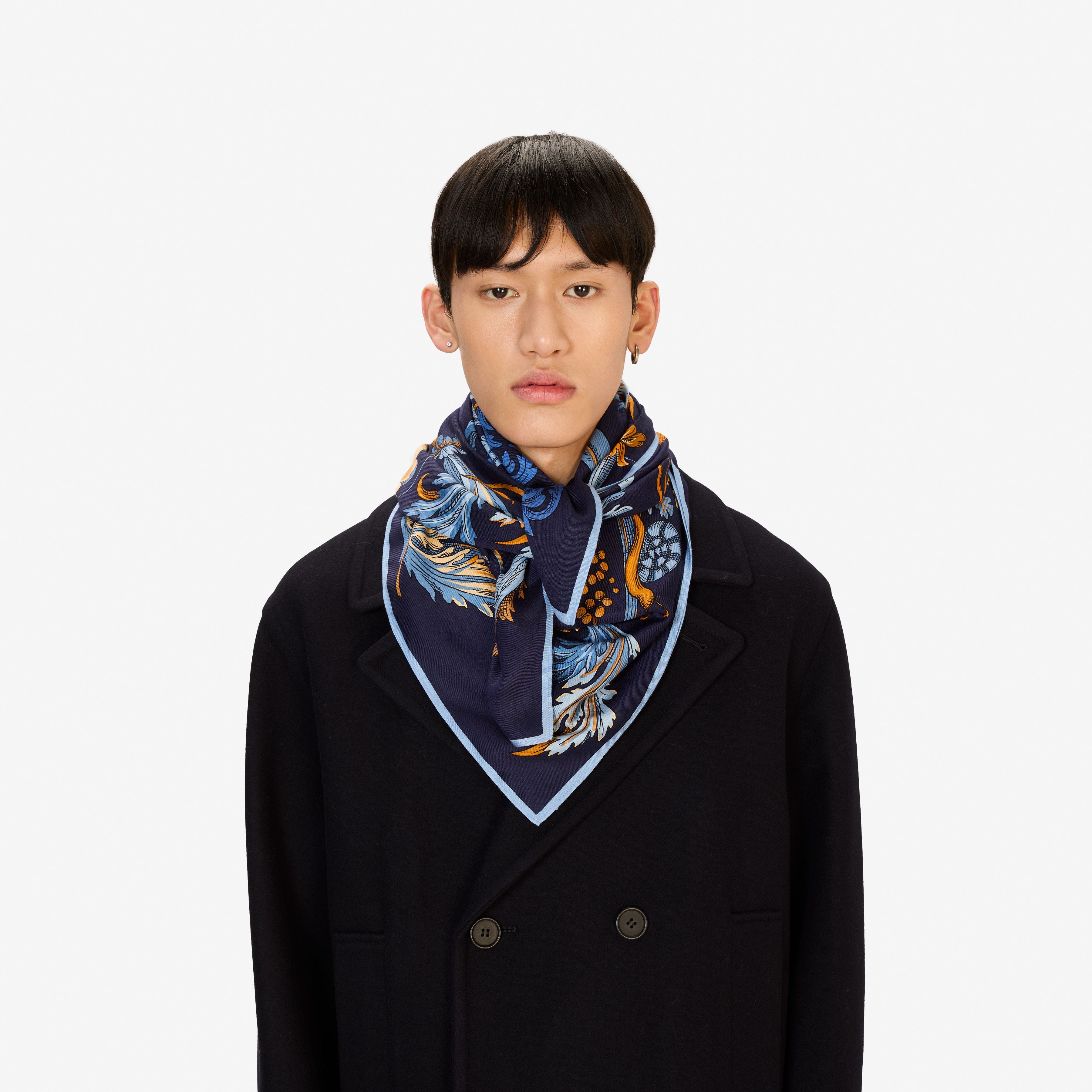 Carré 100 - Rococo - Bleu Marine