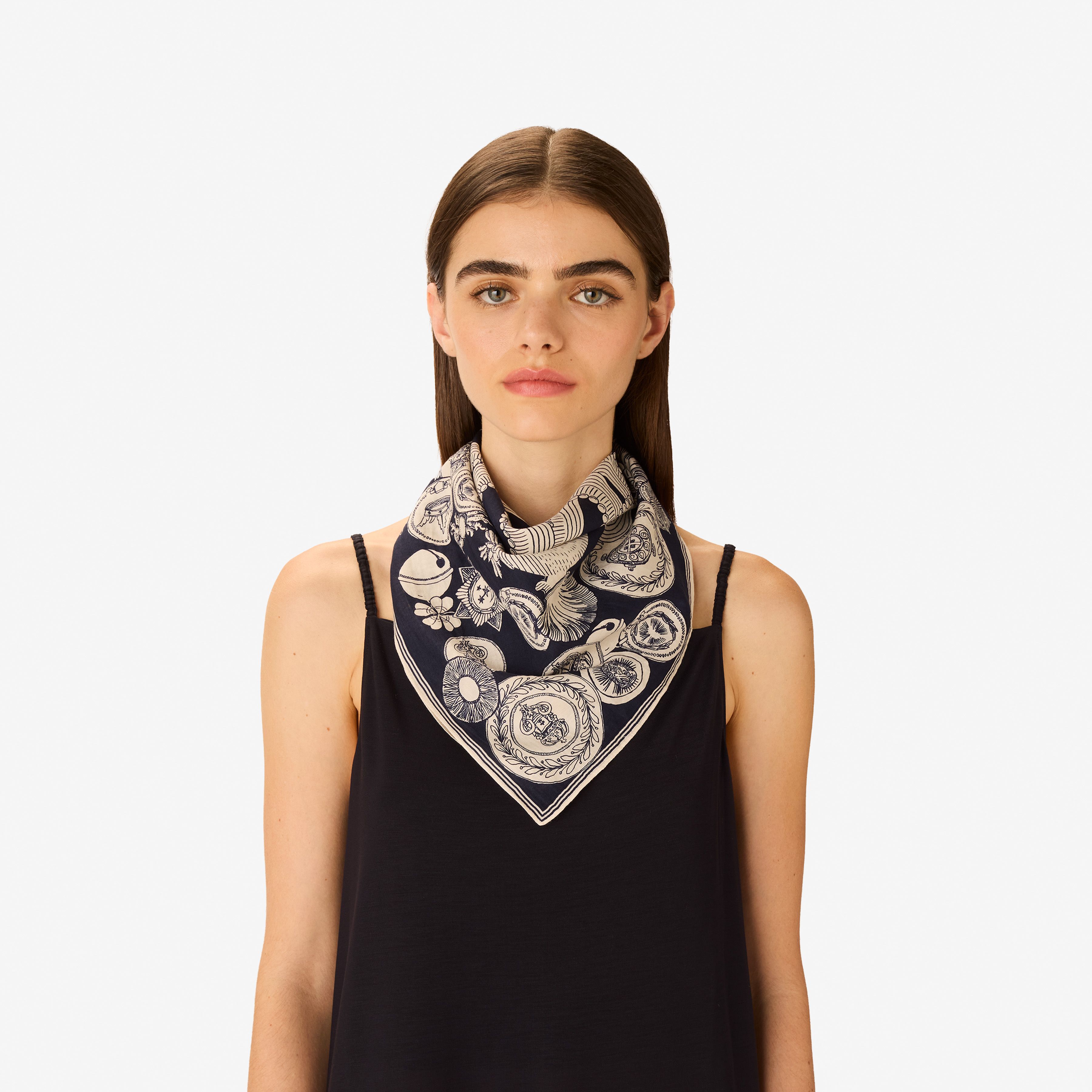 Square 65 - Octopus - Navy