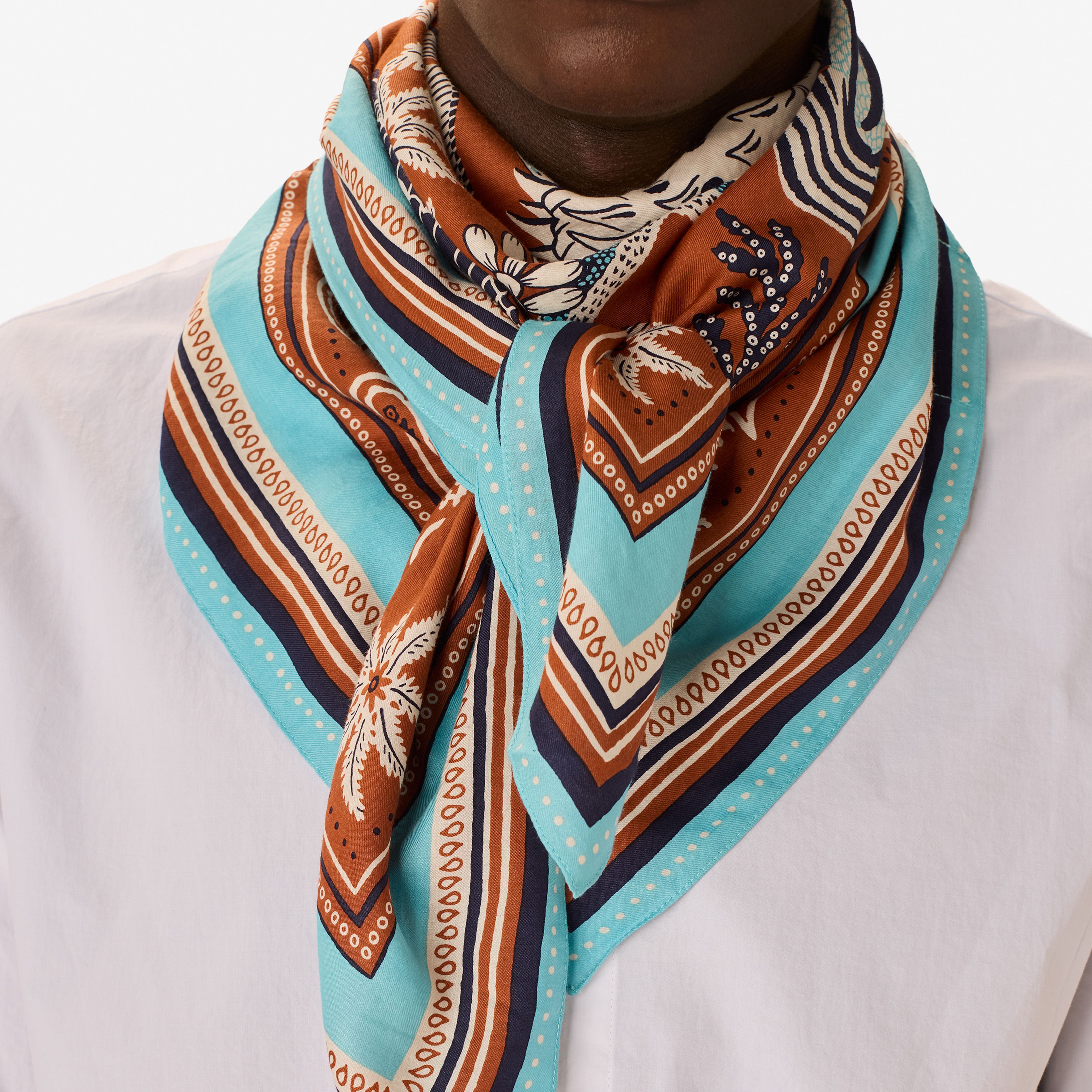 Square 100 - Neptune - Golden Brown