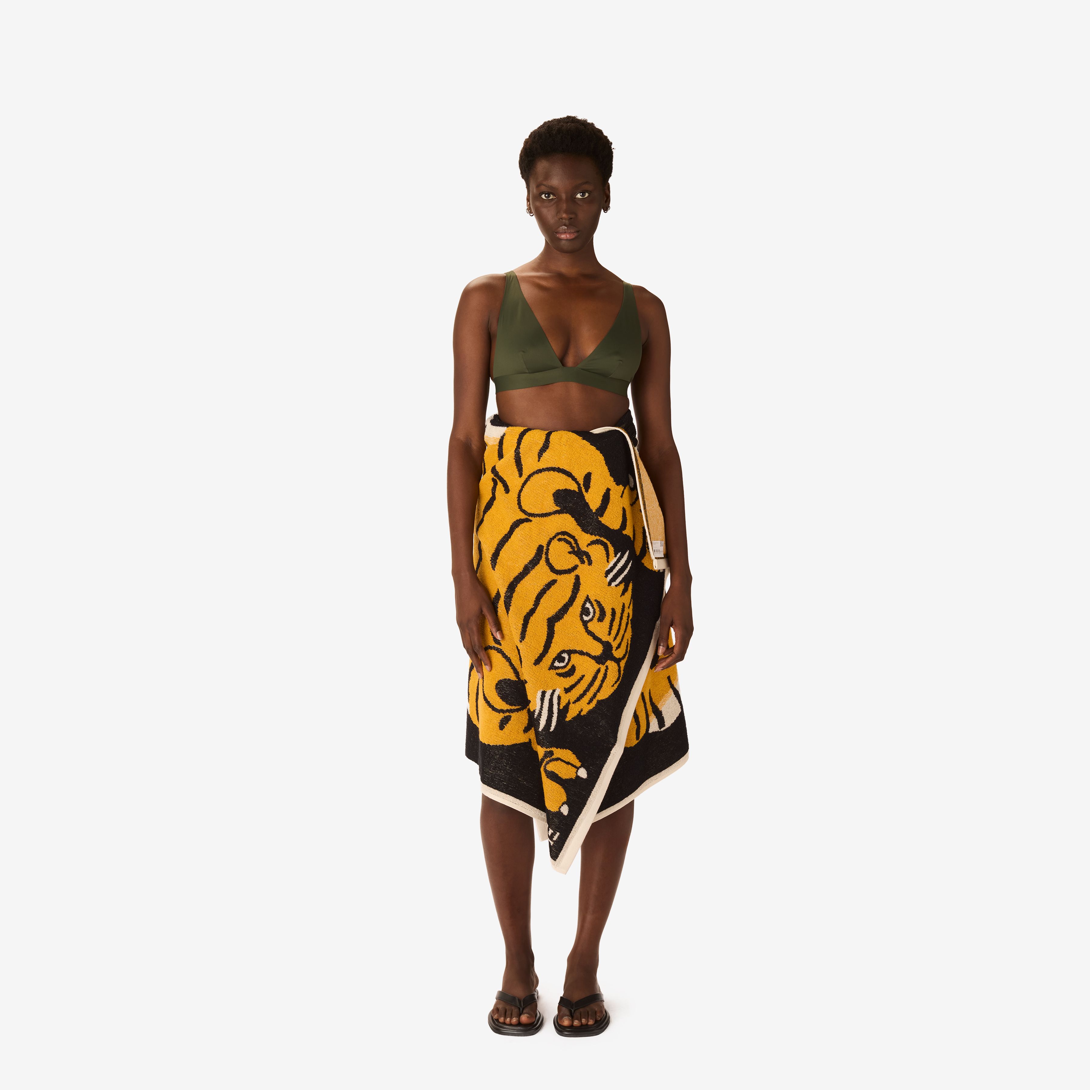 Beach Towel 80 - Rocky - Black