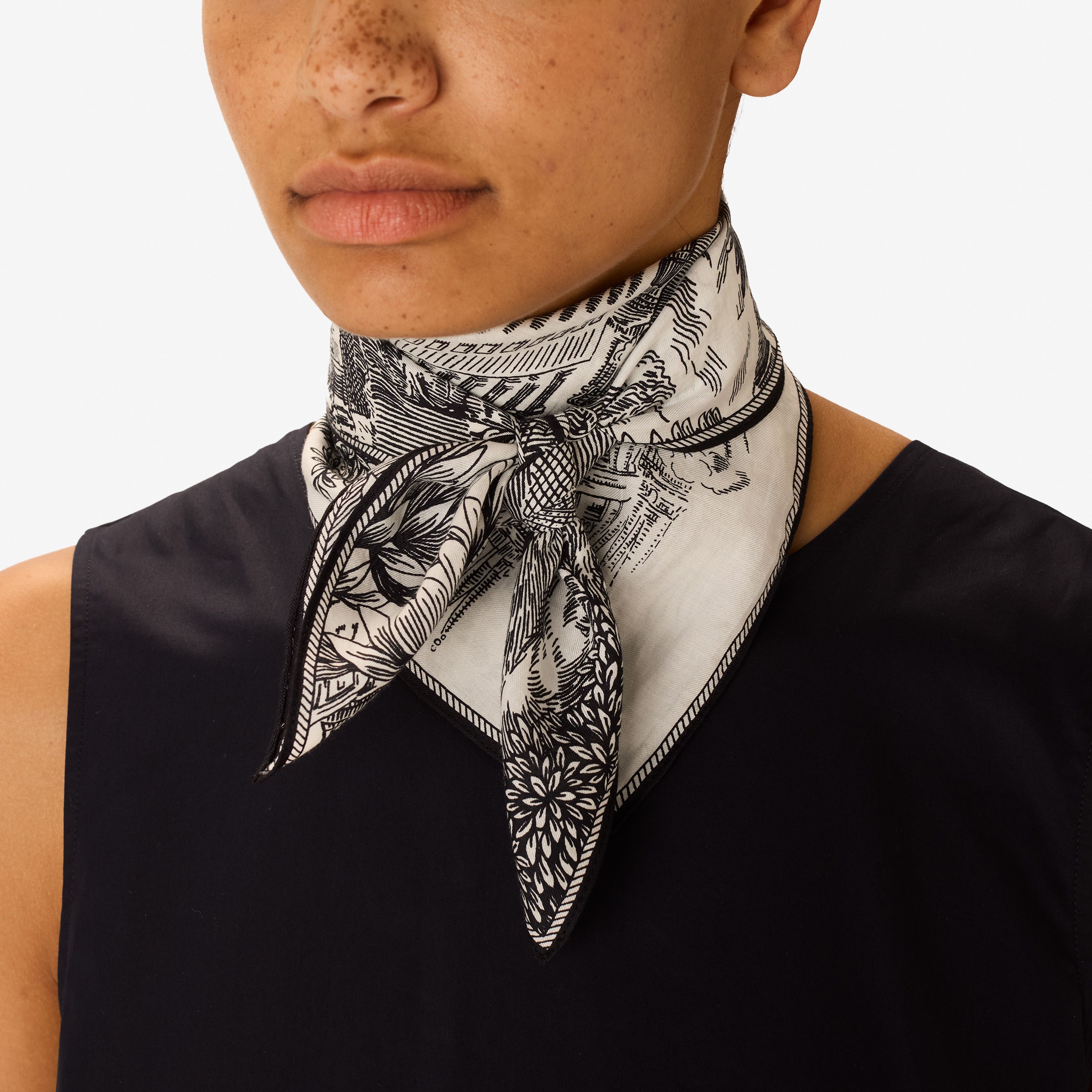 Square 65 - Piranesi - Black