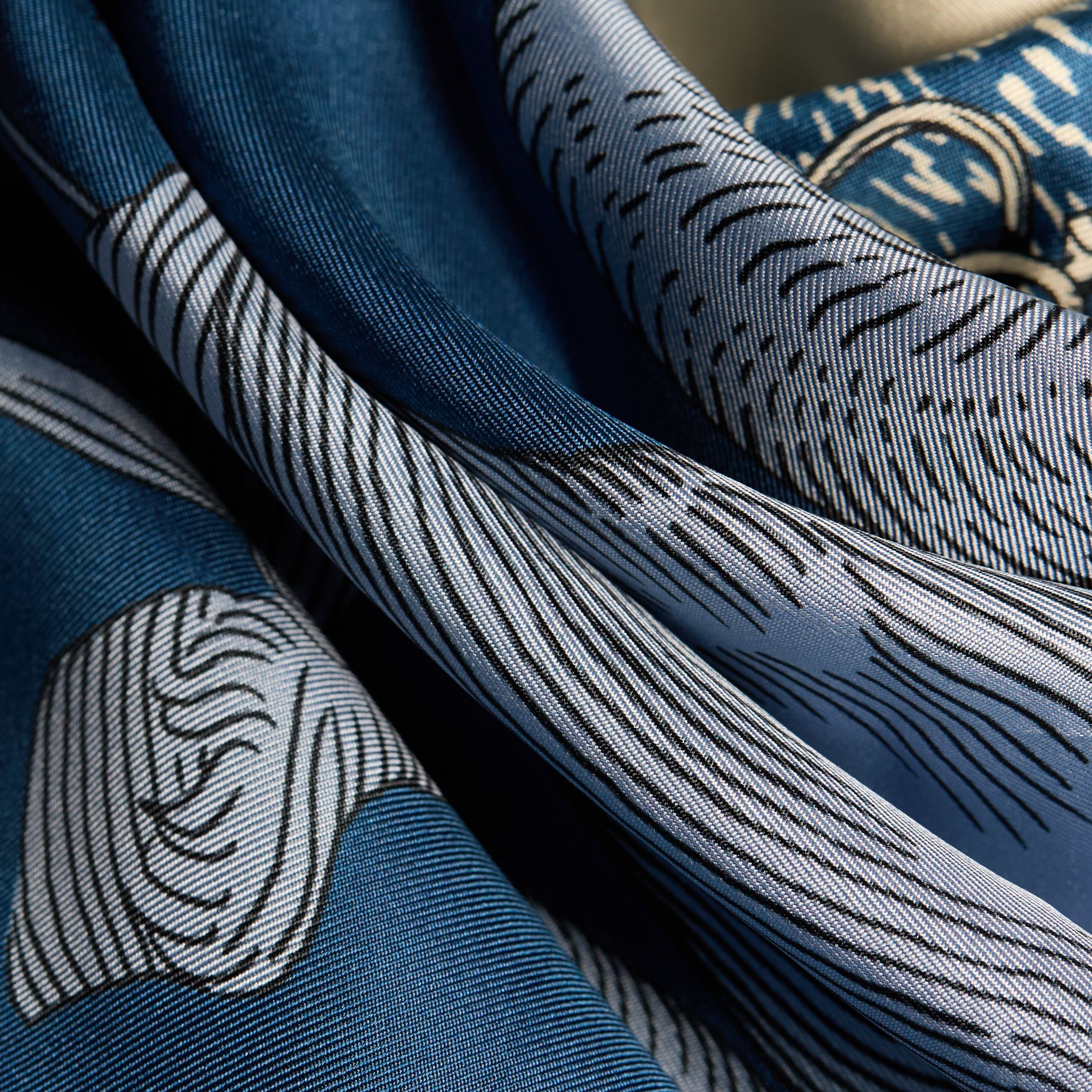 Square 65 - Astro Libra - Blue