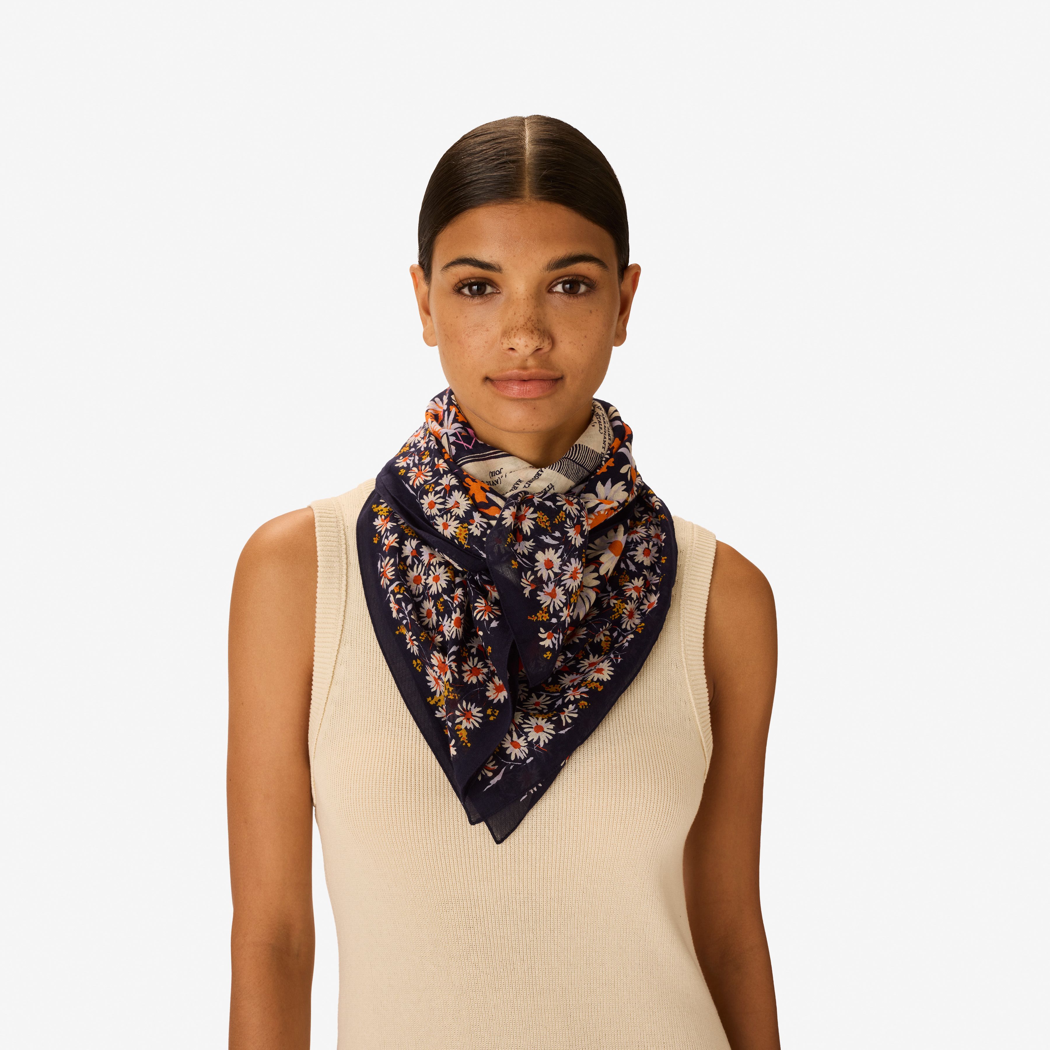 Carré 100 - Faust - Violet