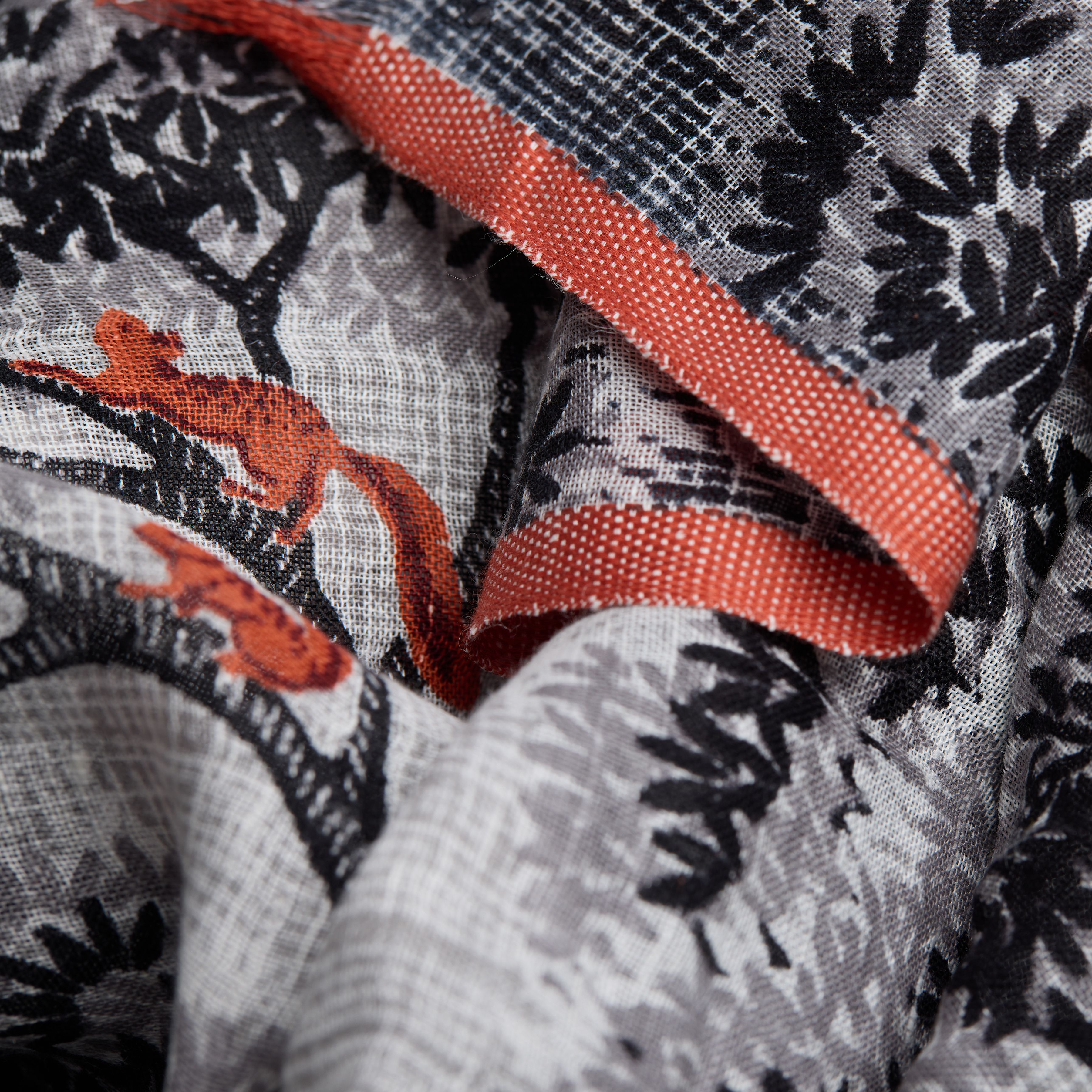 Scarf 70 - Ambroise - Grey