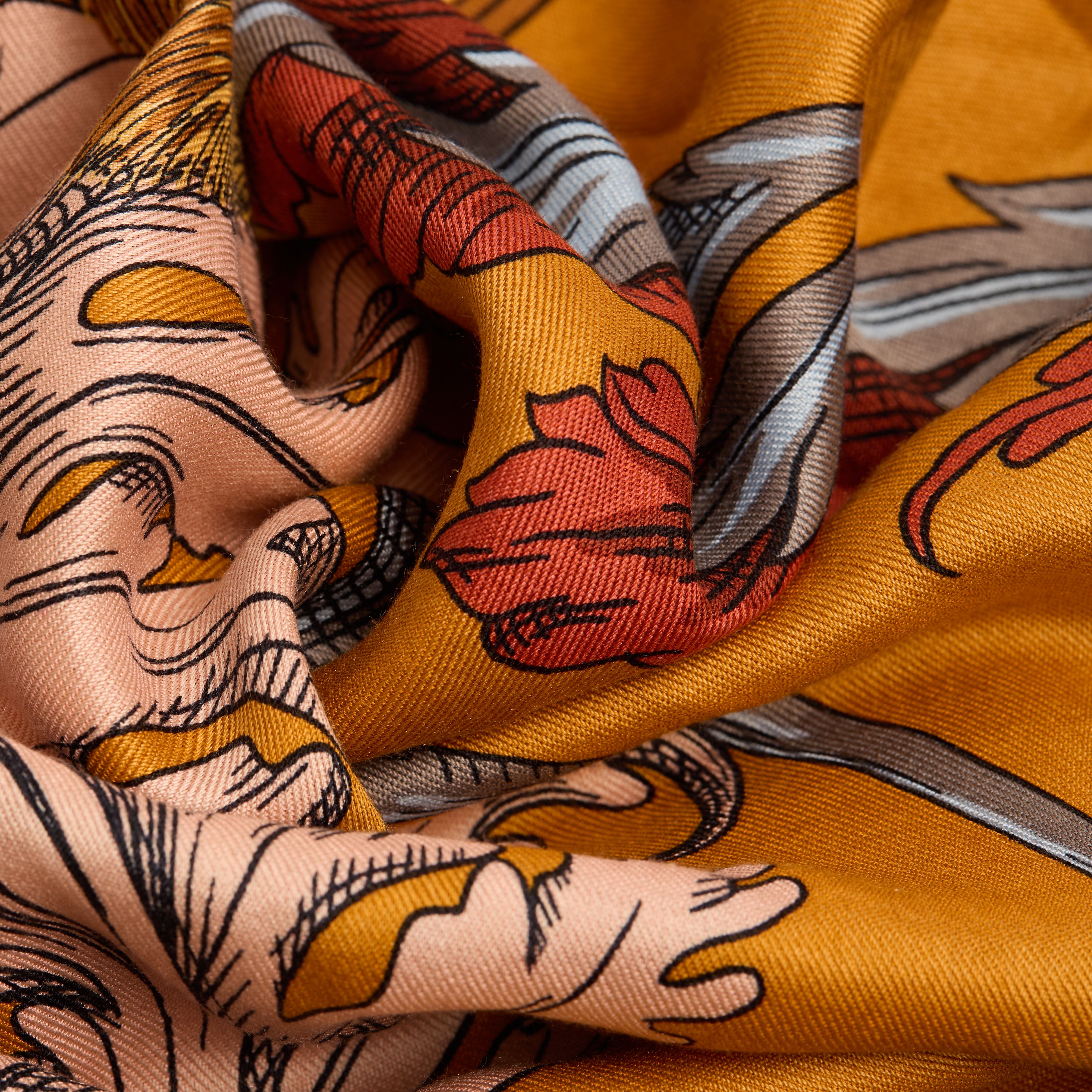 Pañuelo 100 - Rococo - Marrón dorado