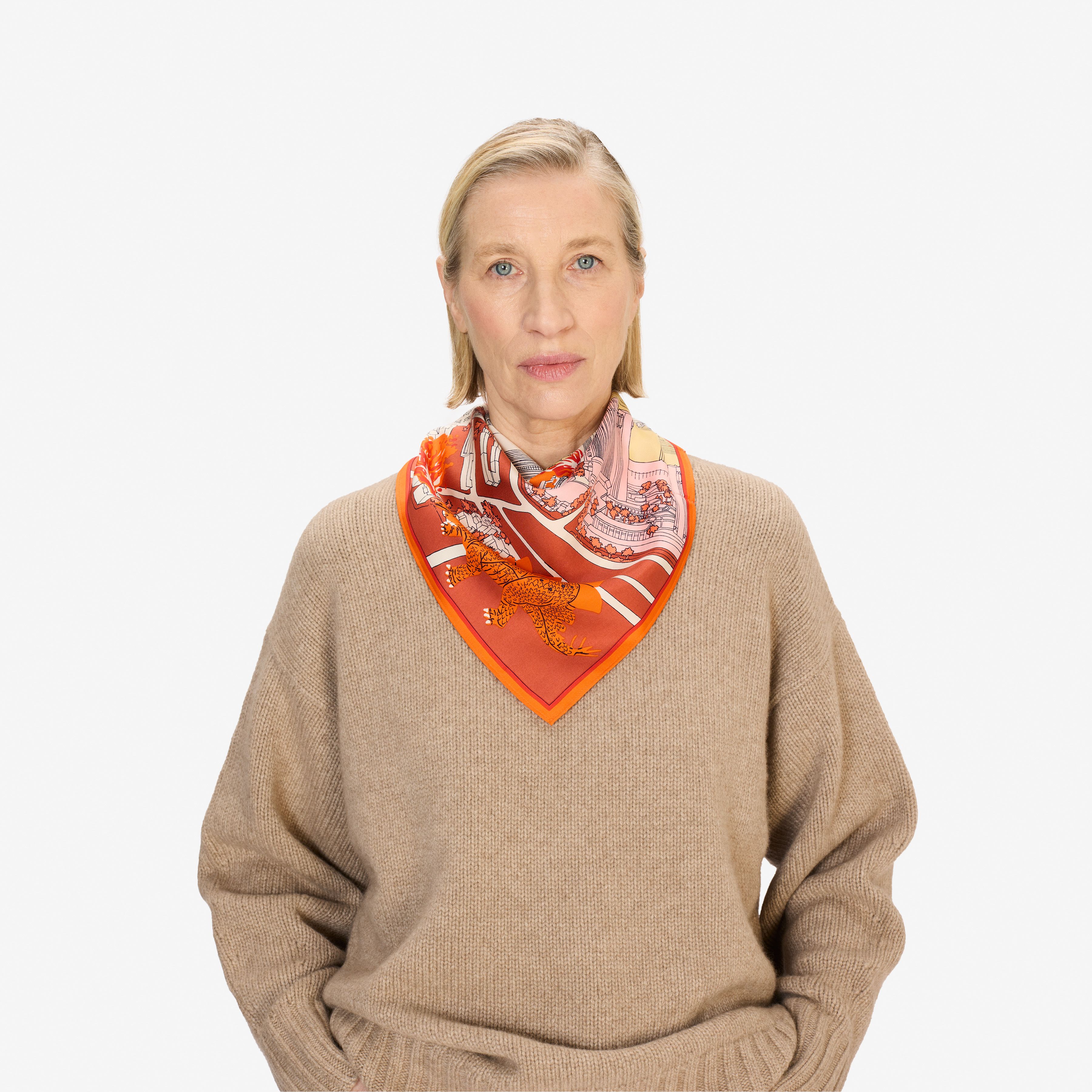 Square 65 - Vegas - Orange