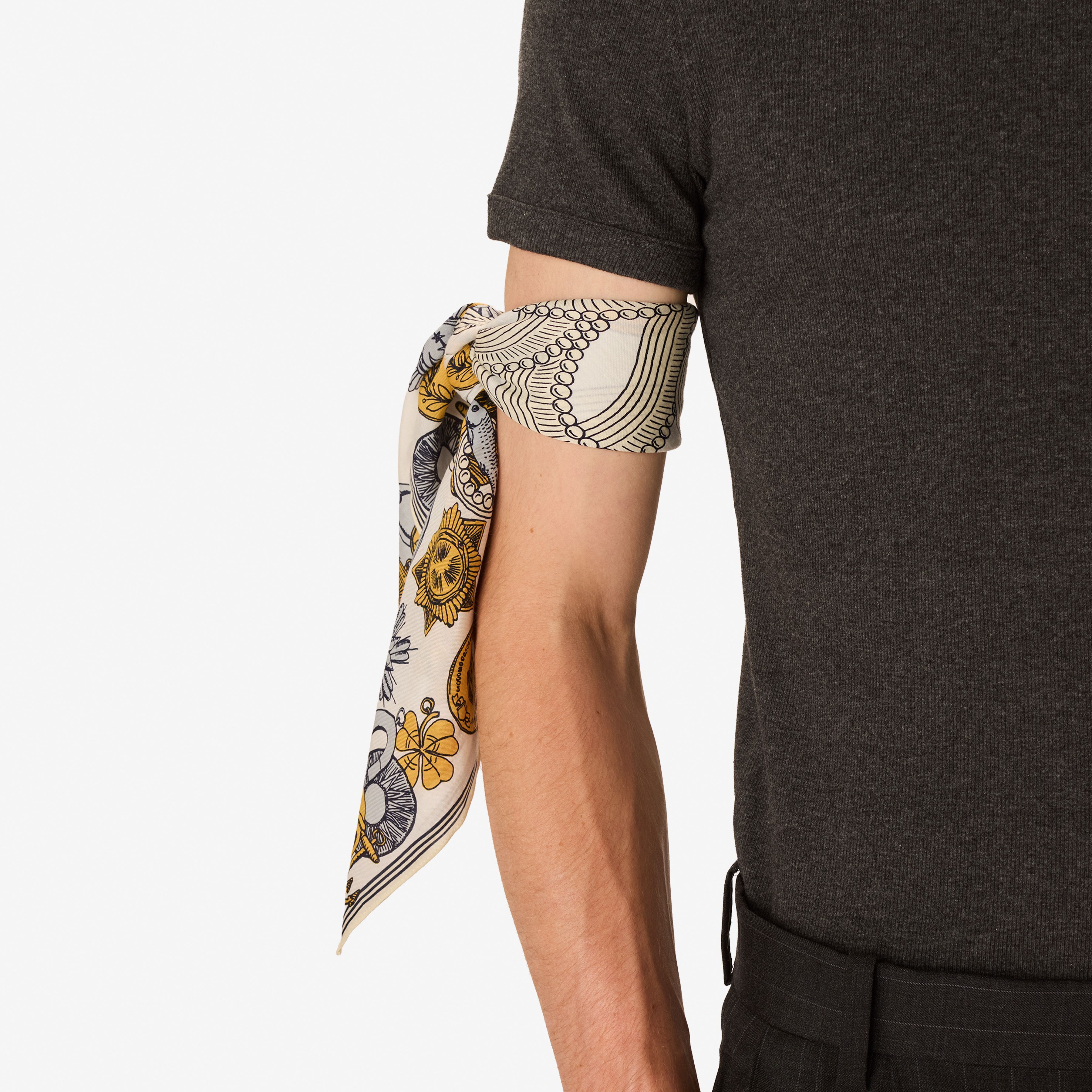 Square 65 - Octopus - White