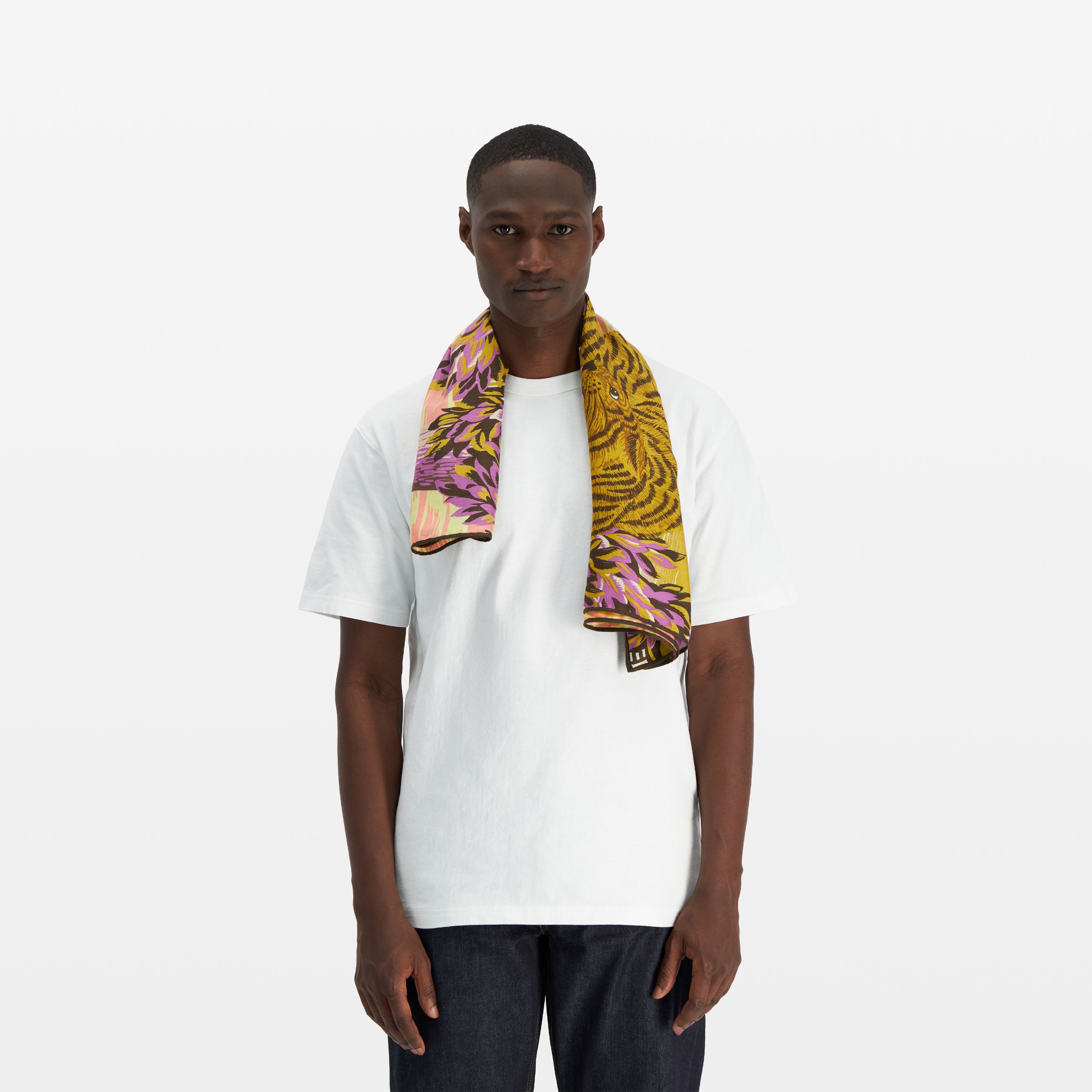 Square 100 - Chatou - Pink