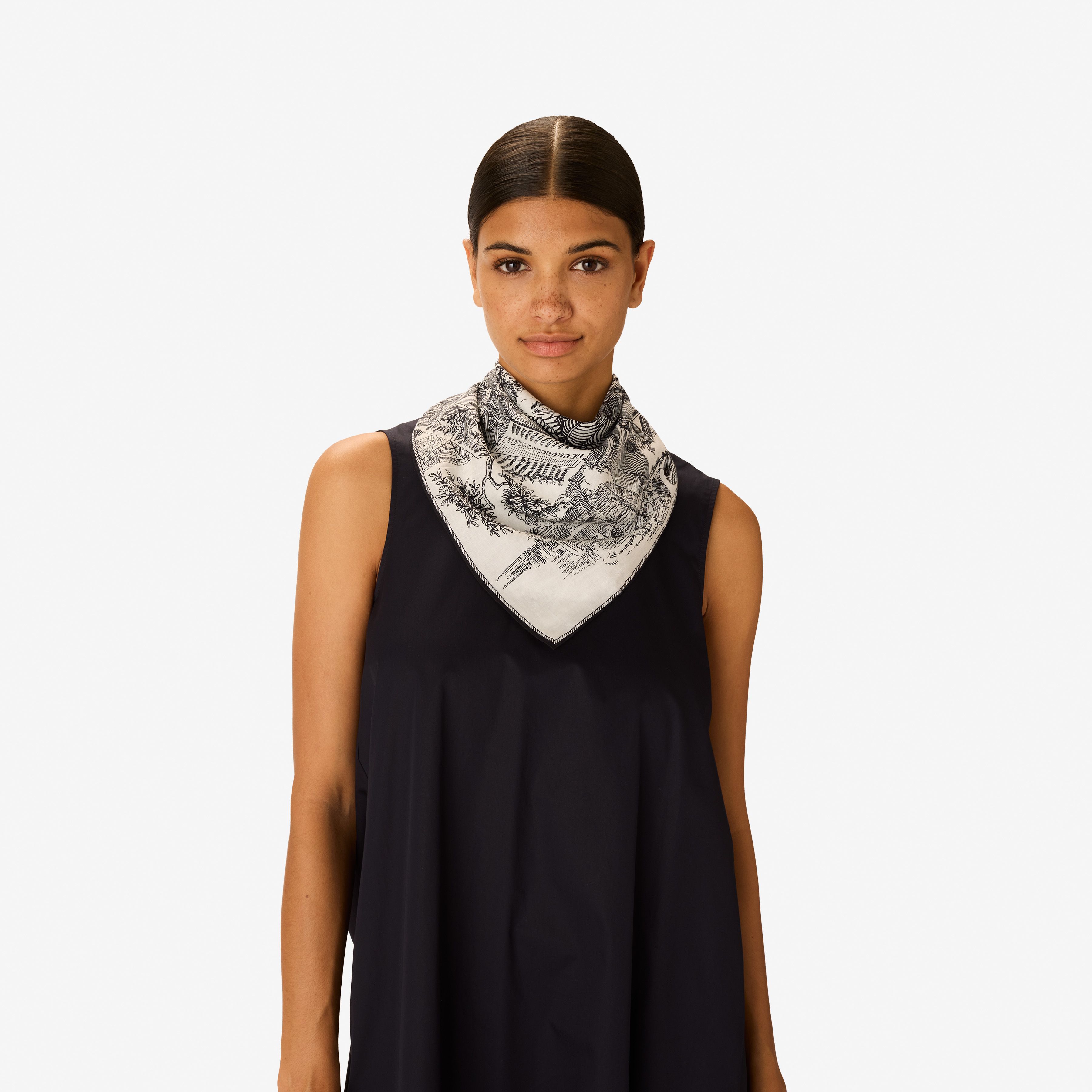 Square 65 - Piranesi - Black