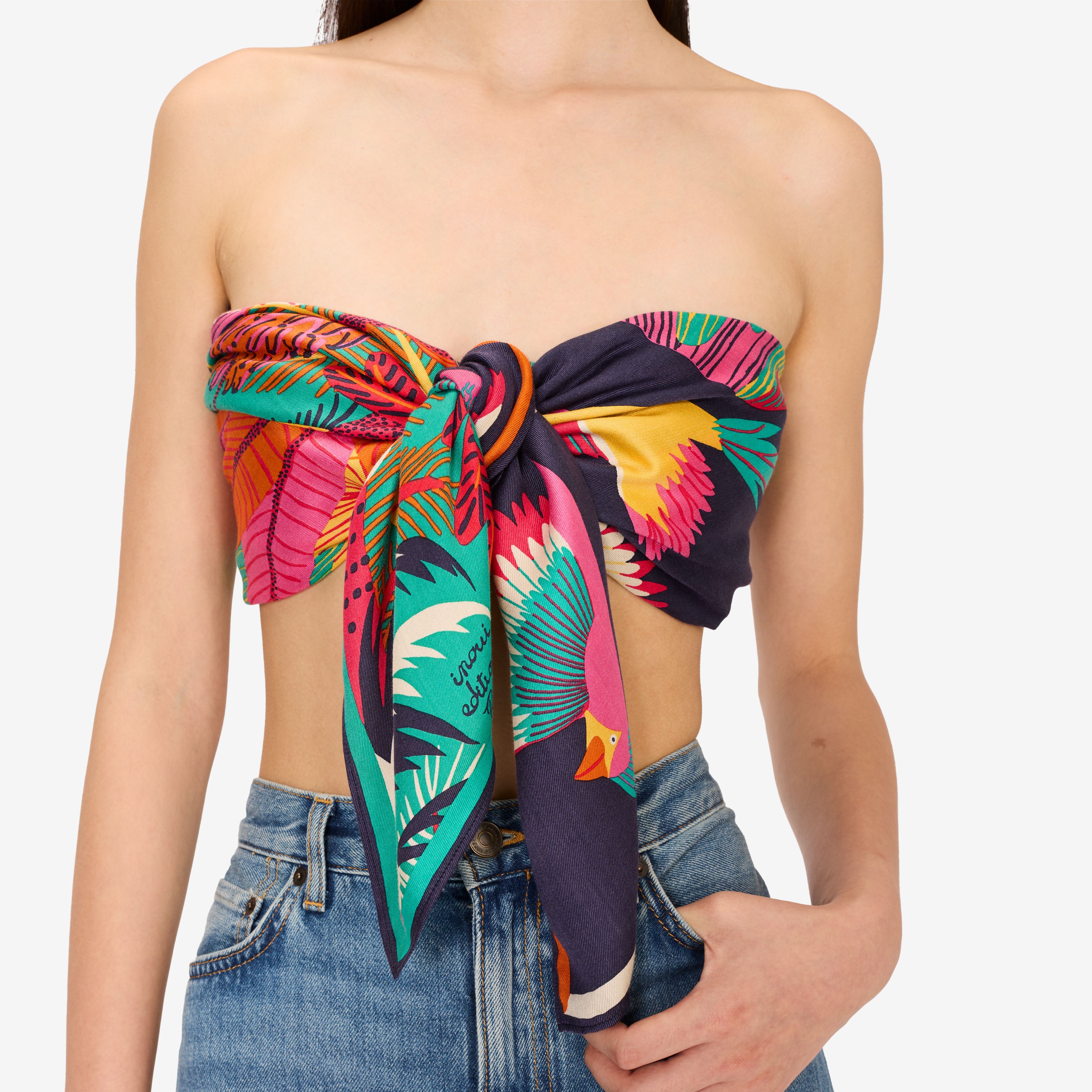 Square 100 - Rio - Night