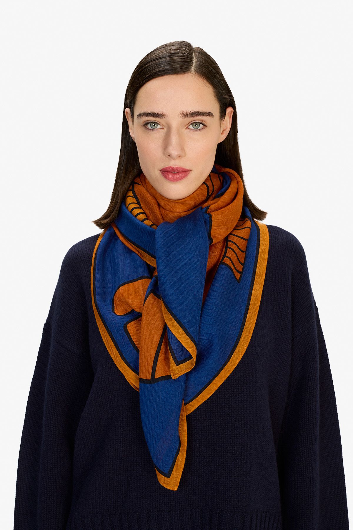 Carré 130 - Cavale - Bleu Marine