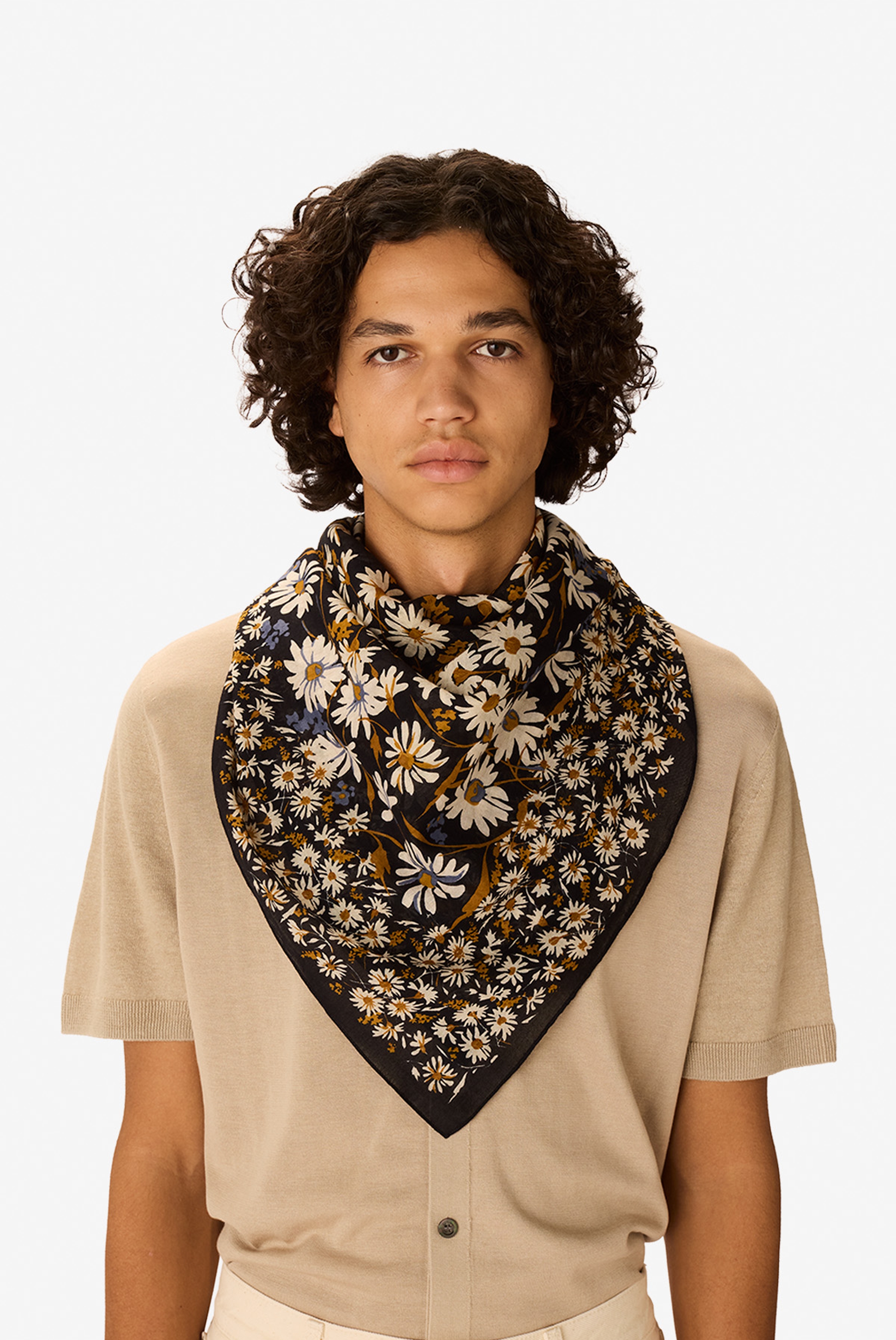 Carré 100 - Faust - Noir