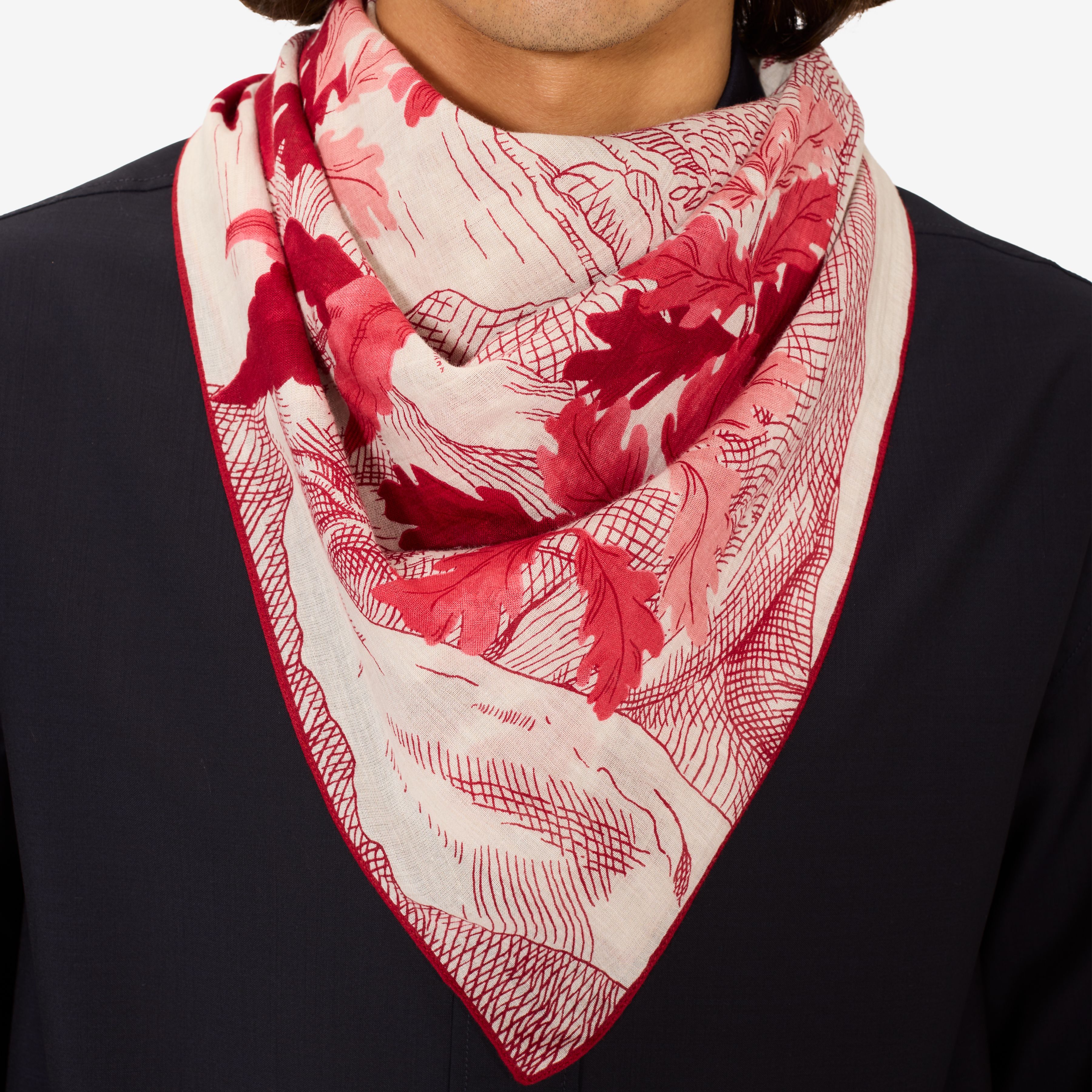 Square 100 - Amboise - Red