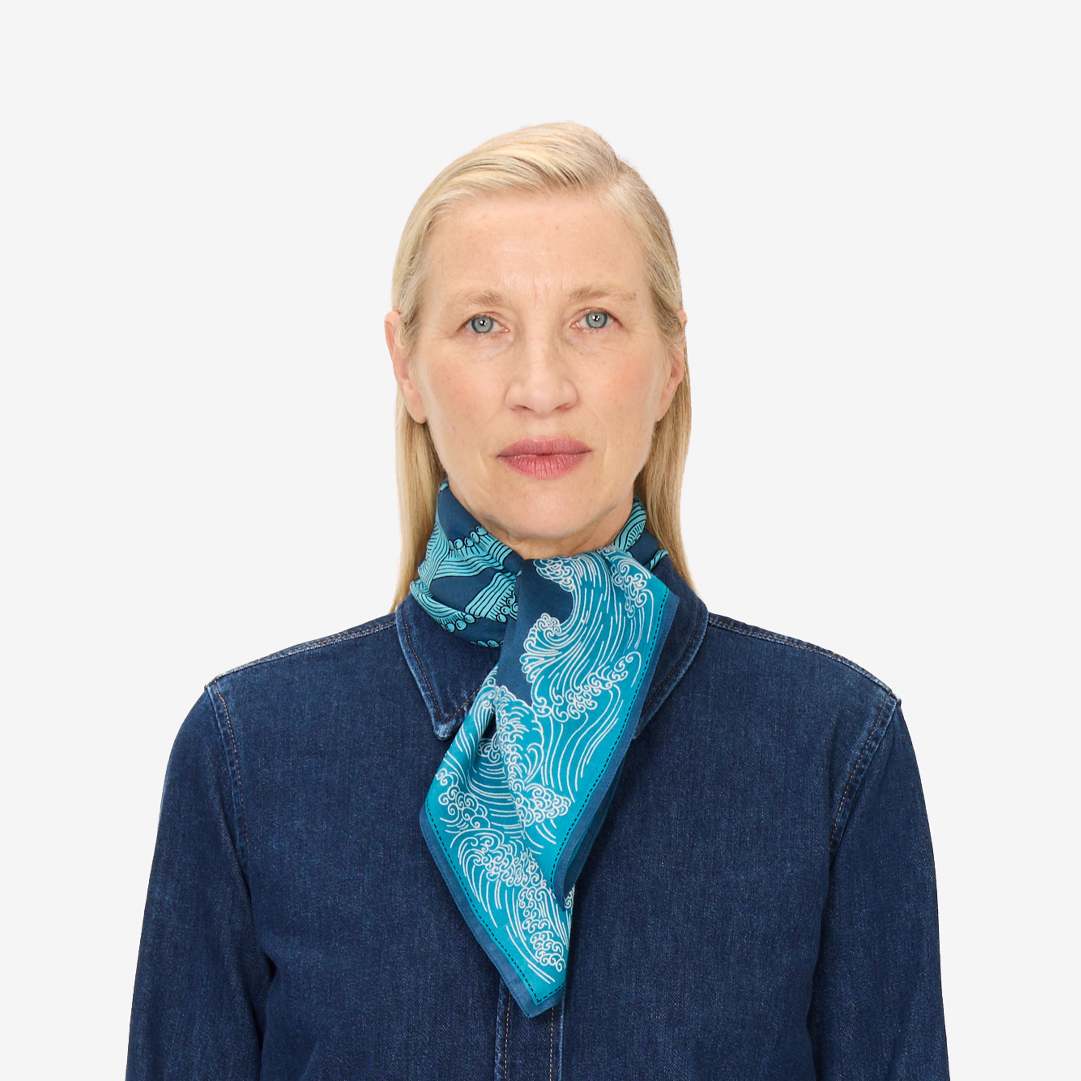 Square 65 - Poseidon - Aqua