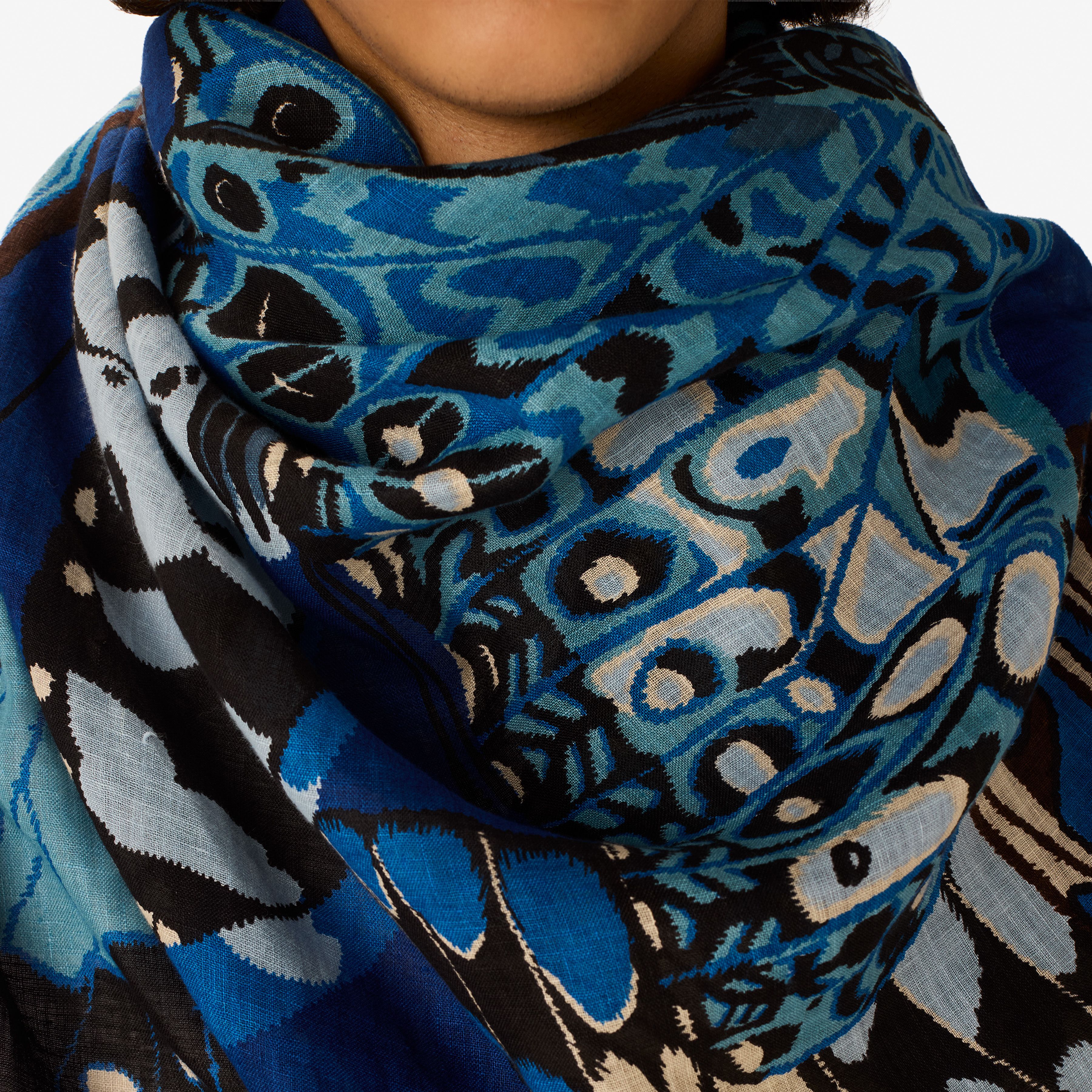 Scarf 100 - Papillons - Navy