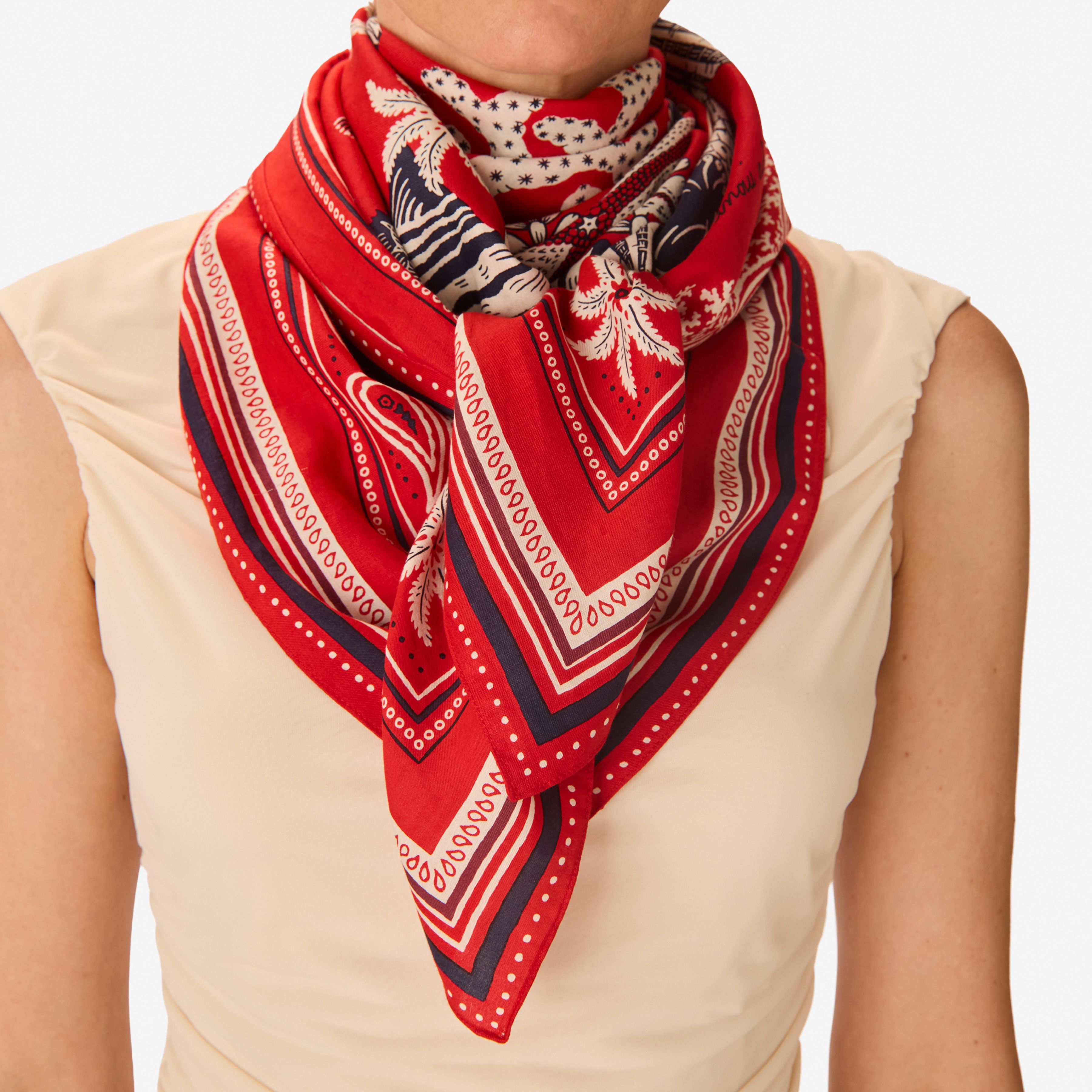 Square 100 - Neptune - Red