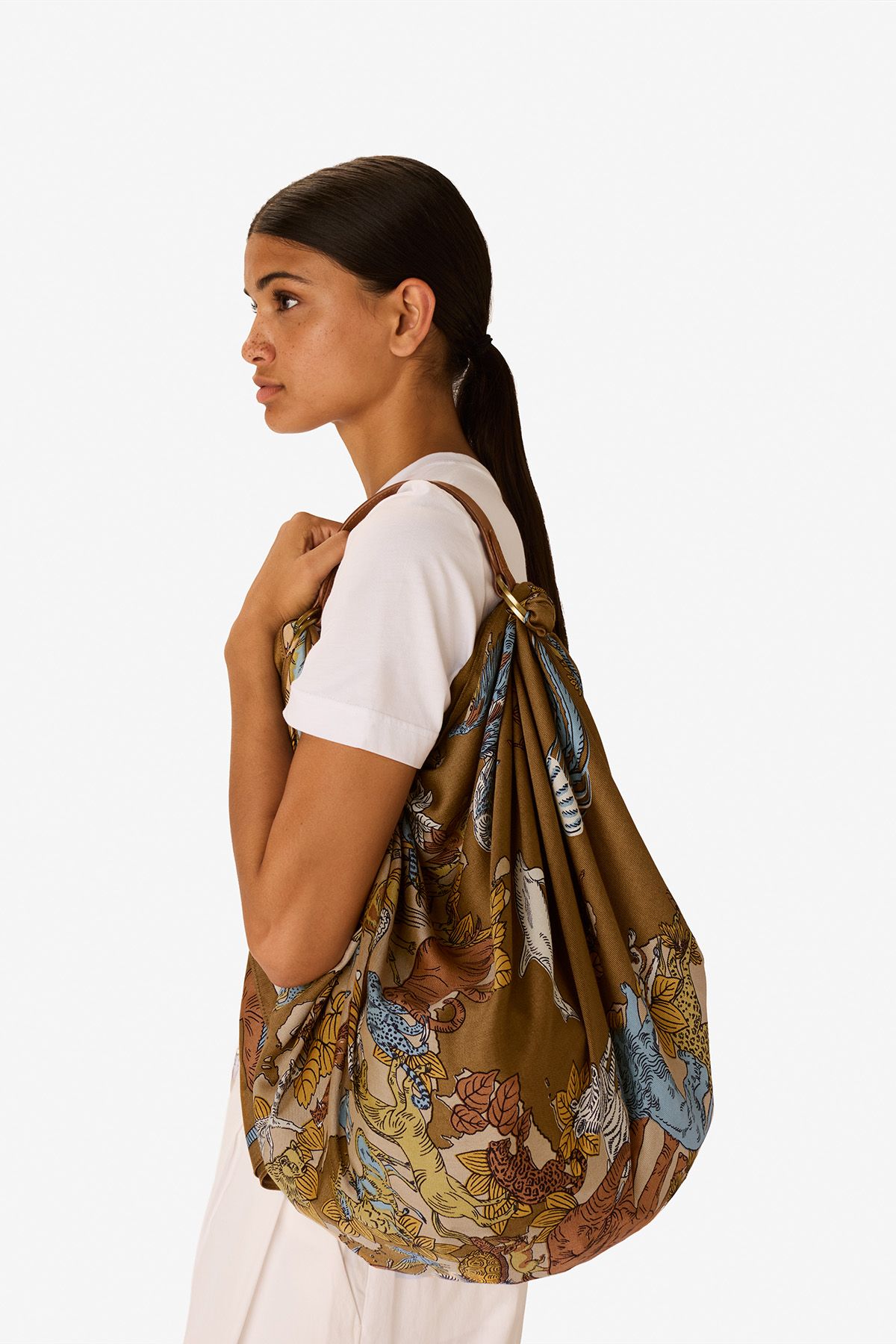 Anse En Cuir - Marron