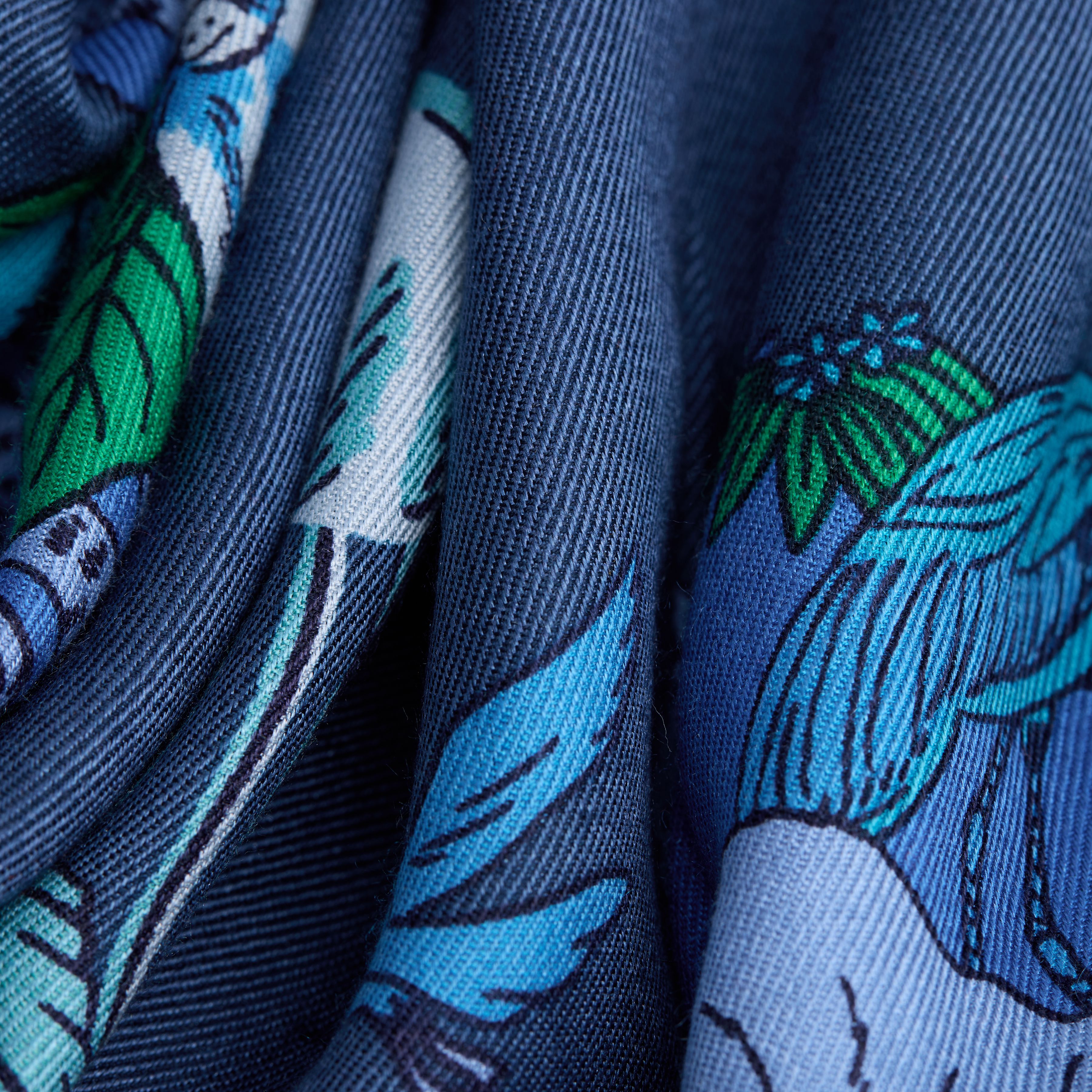 Carré 130 - Atlas - Bleu