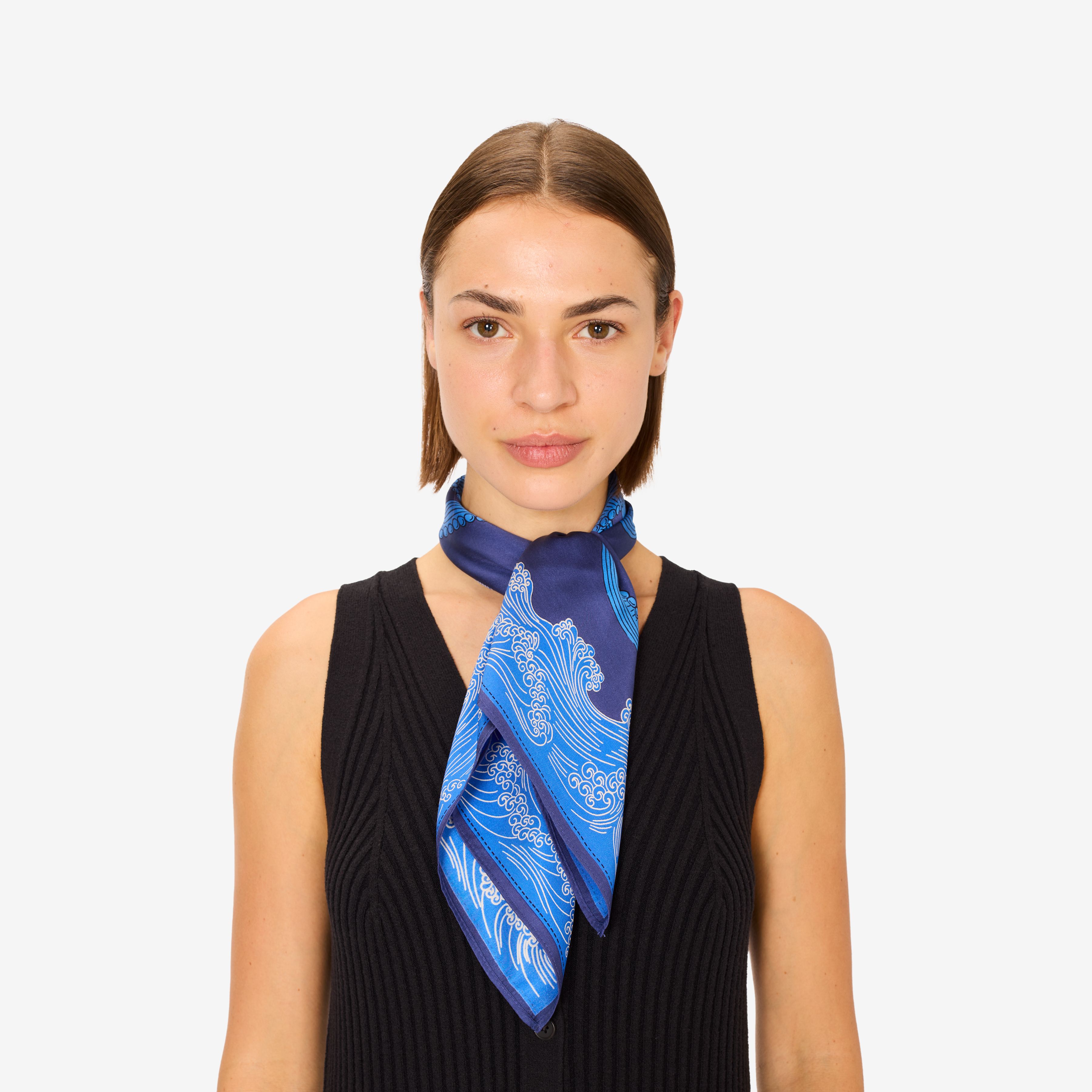 Square 65 - Poseidon - Azure