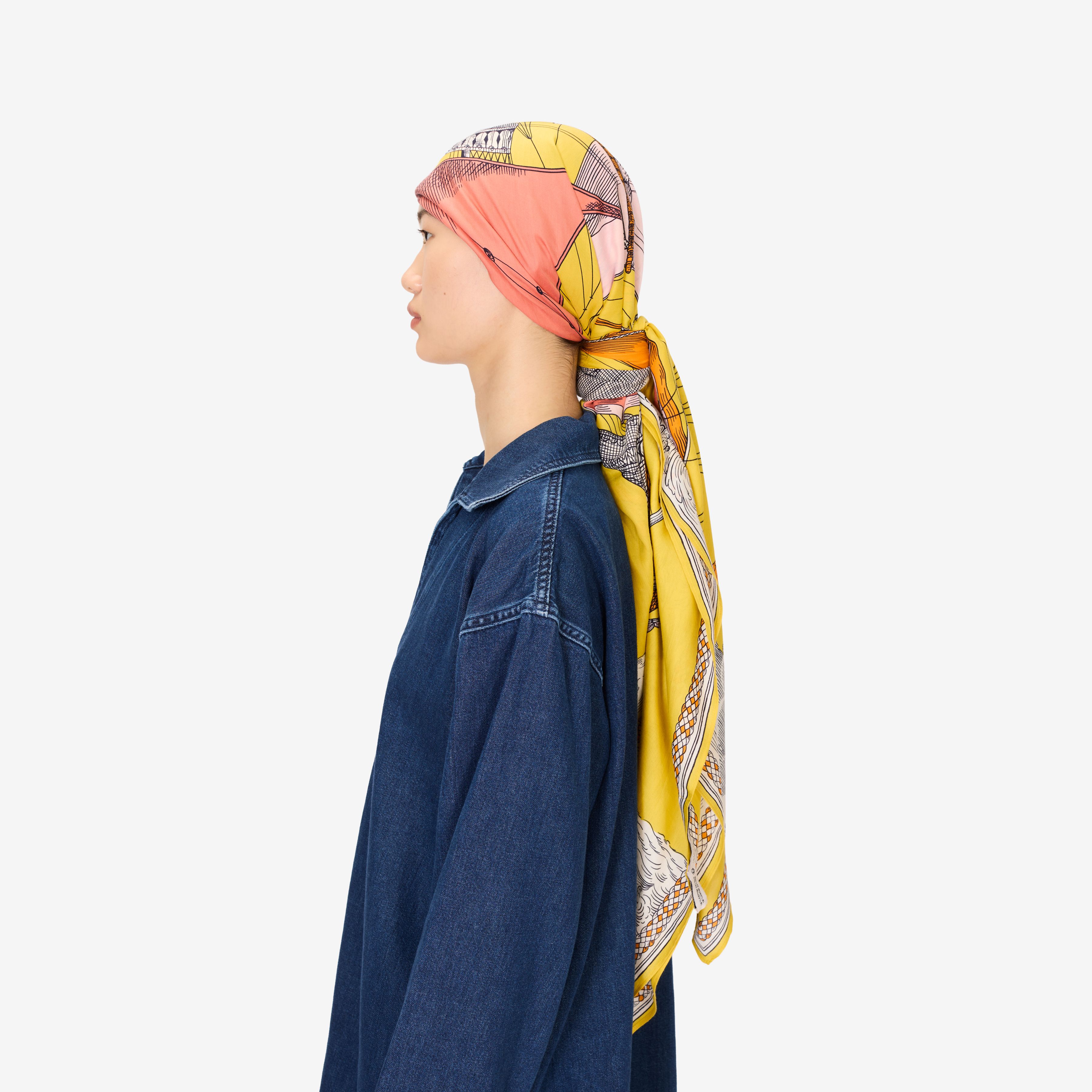 Square 130 - Des Rives Et Des Reves - Yellow