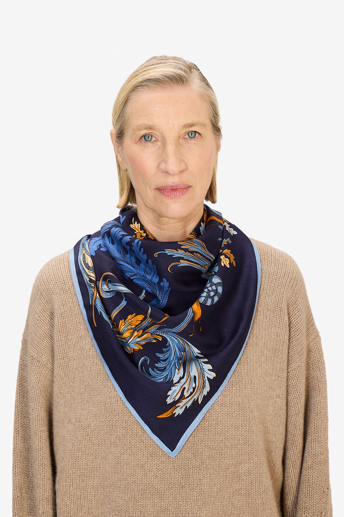 Quadratisches 100 - Rococo - Marineblau