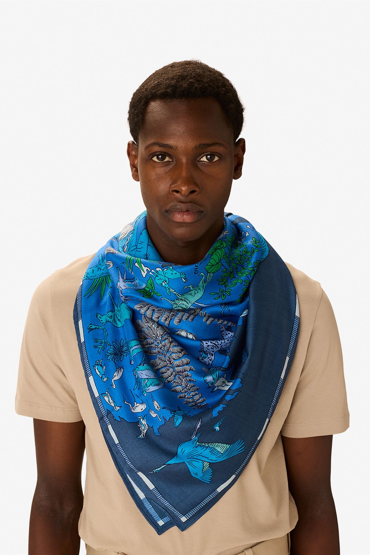 Carré 130 - Atlas - Bleu