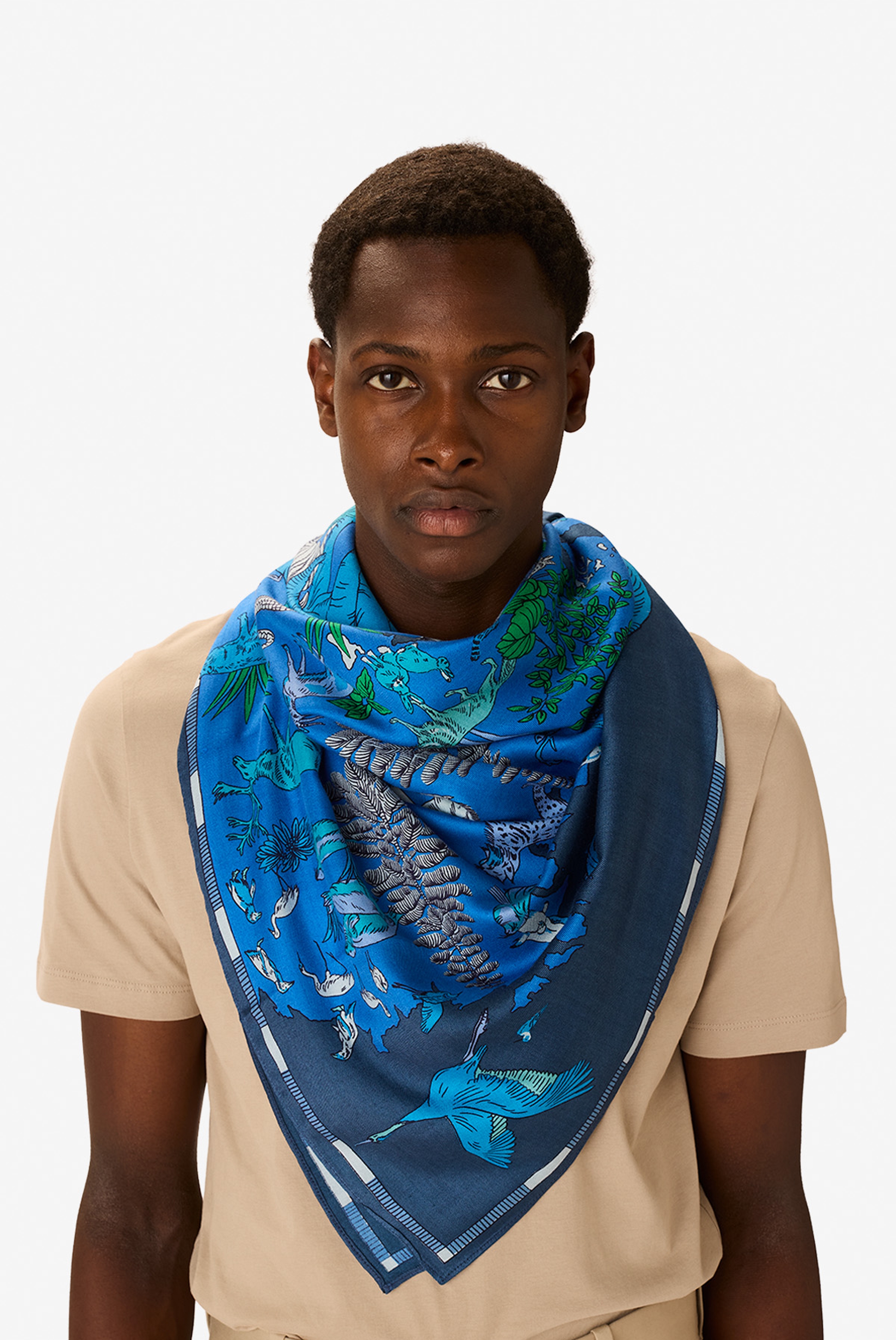 Carré 130 - Atlas - Bleu