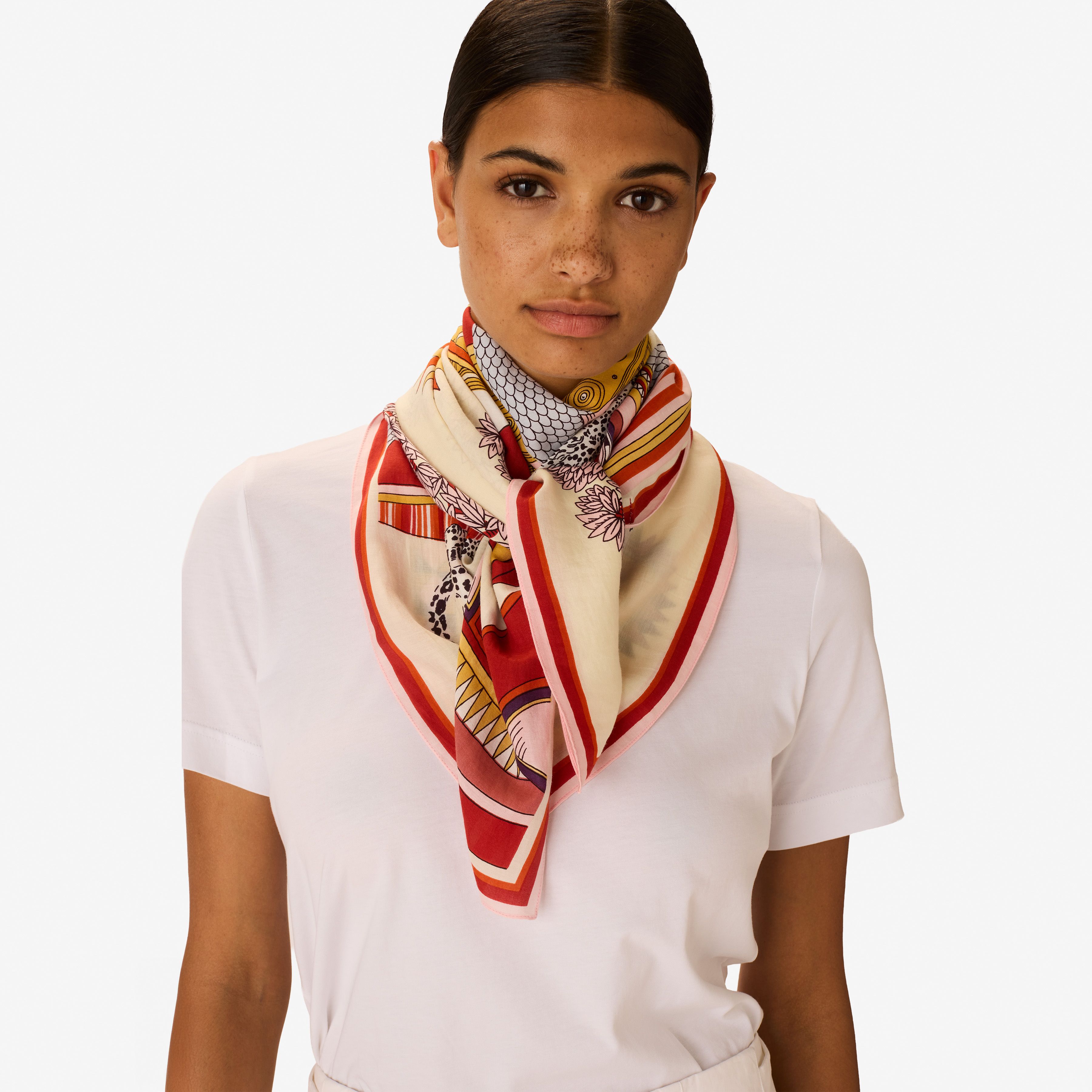 Square 100 - Taj - White