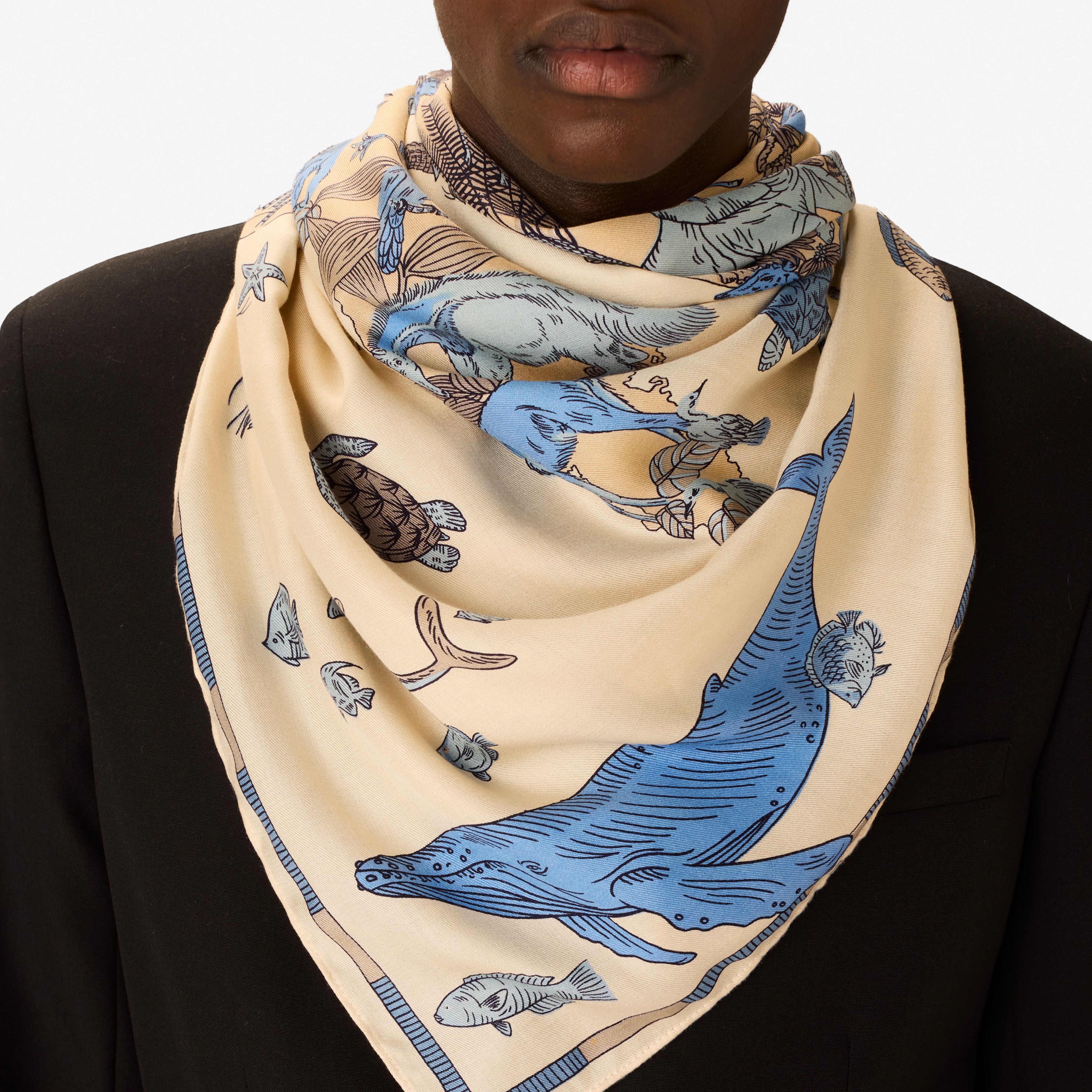 Carré 130 - Atlas - Blanc