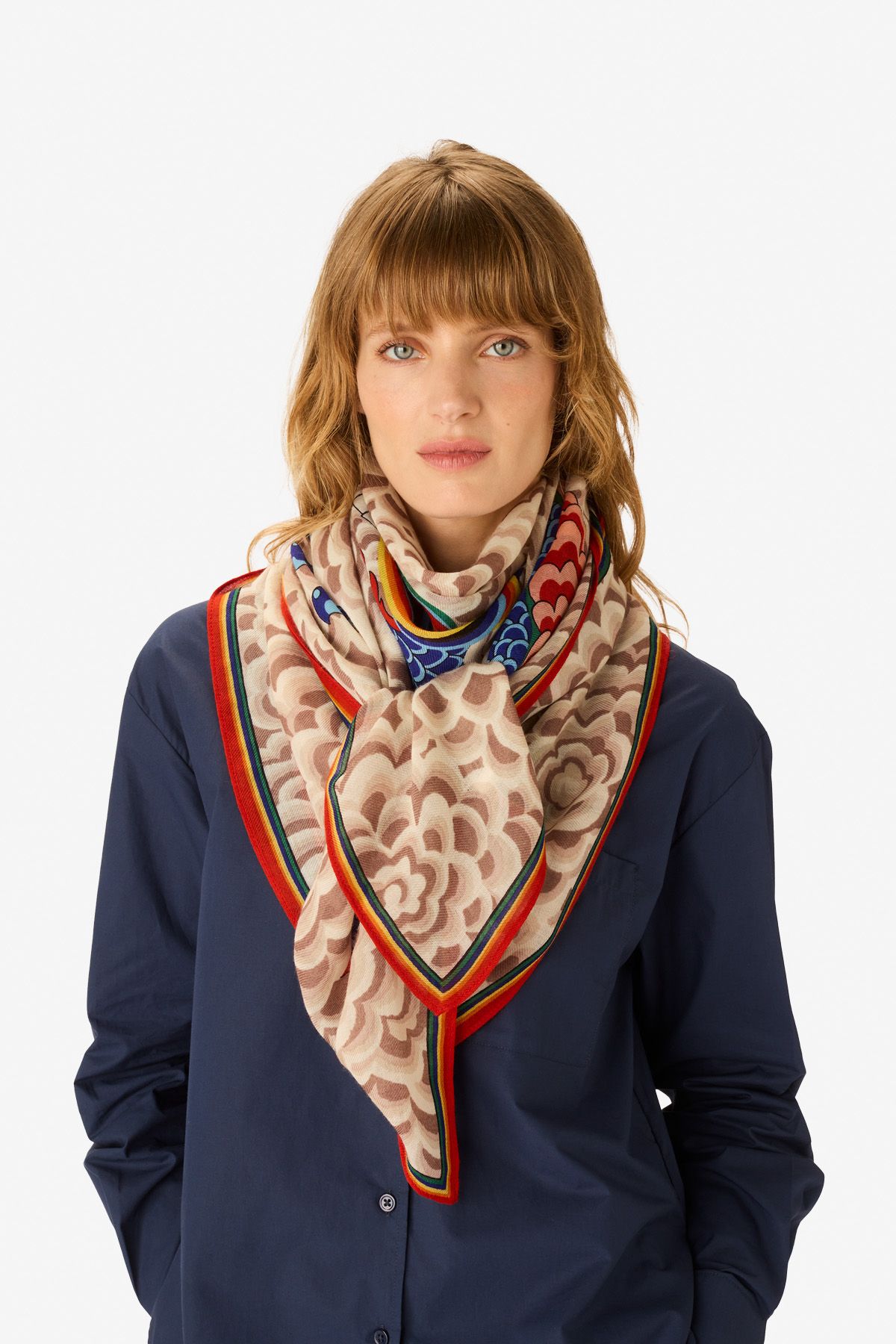 Carré 130 - Dragon - Gris