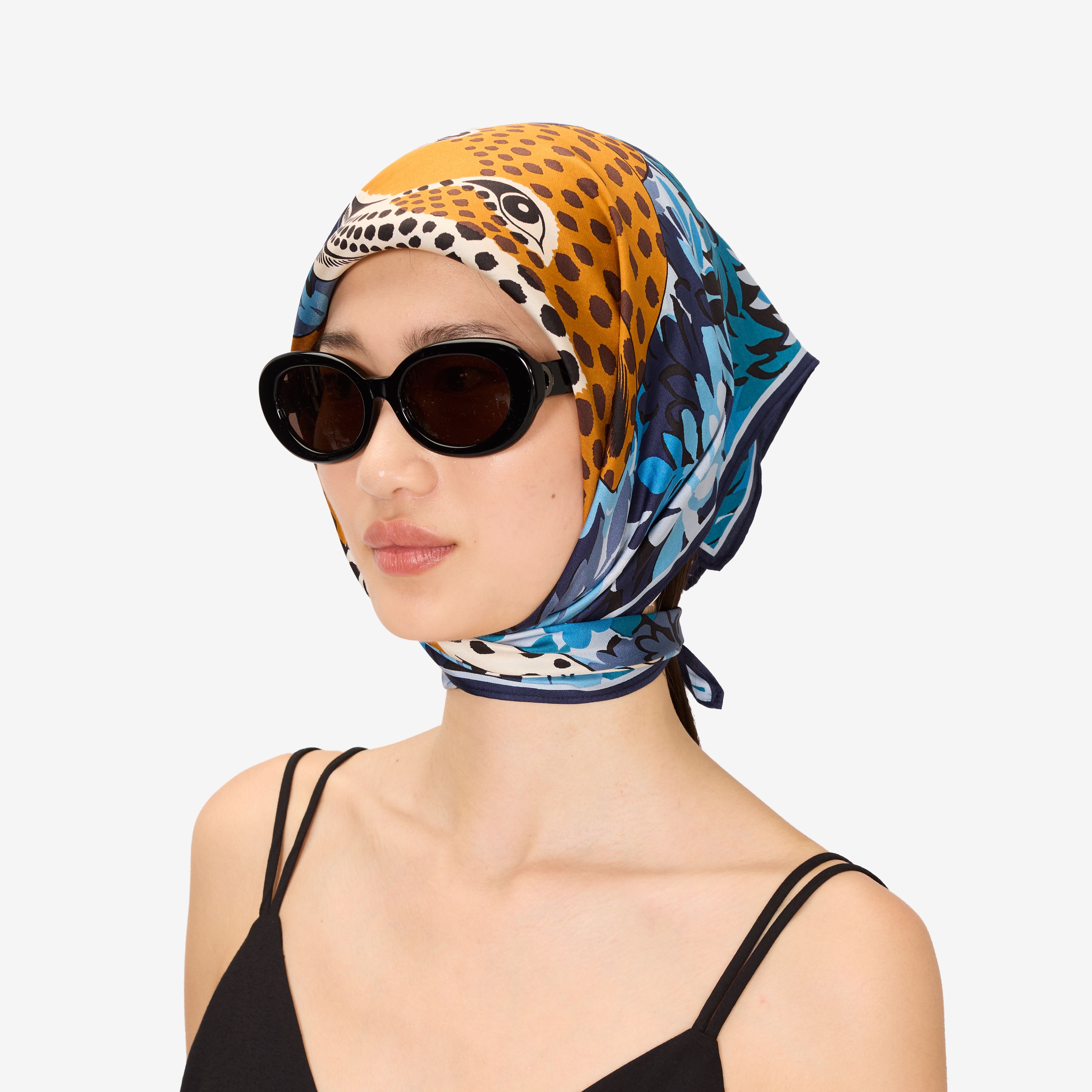 Square 65 - Mike - Blue