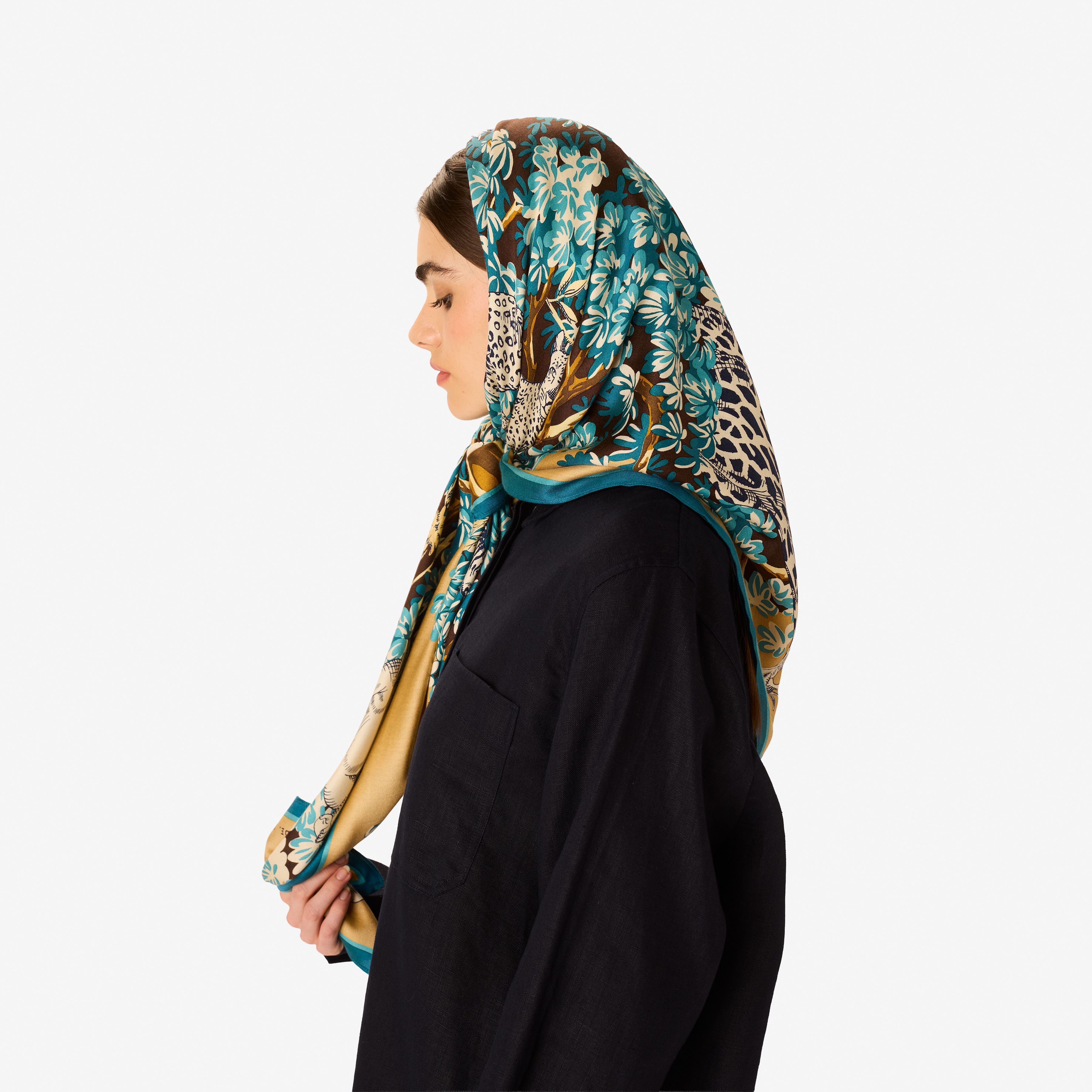 Carré 130 - Bestiaire - Beige