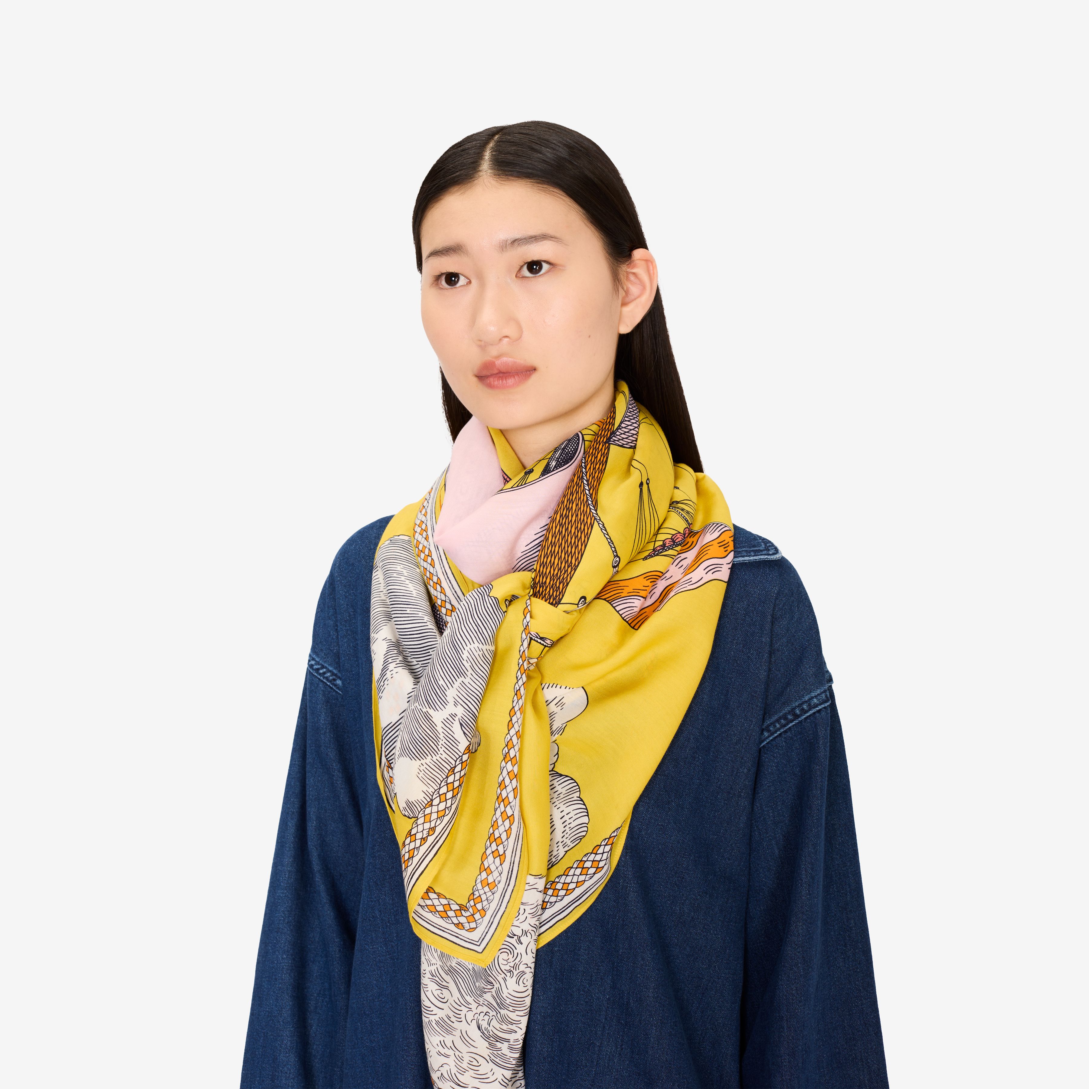 Square 130 - Des Rives Et Des Reves - Yellow