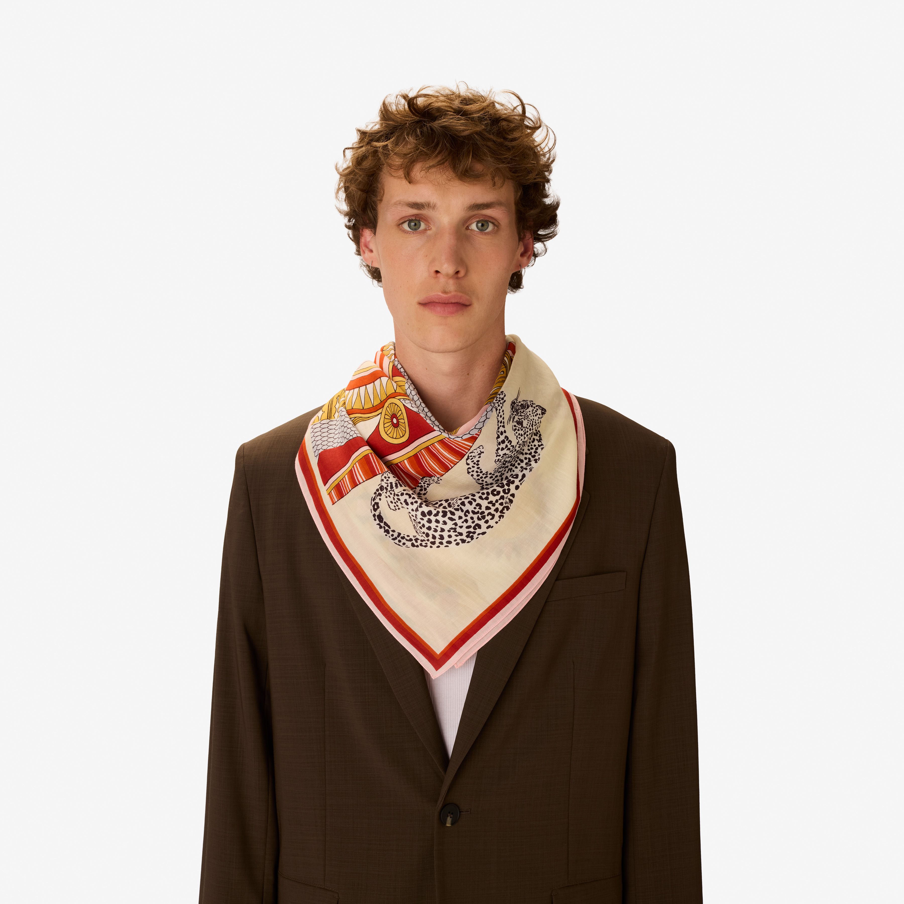 Square 100 - Taj - White