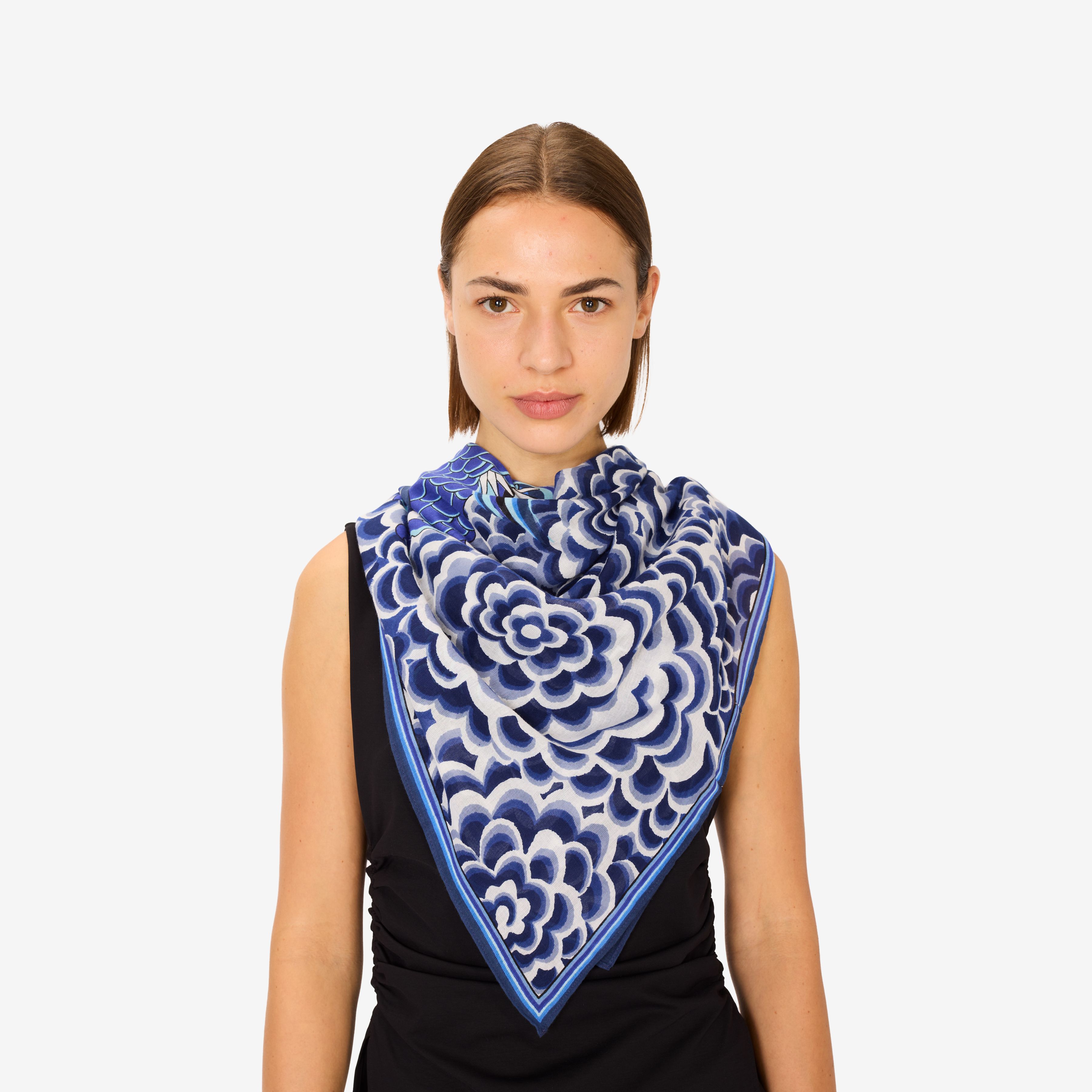 Carré 130 - Dragon - Bleu