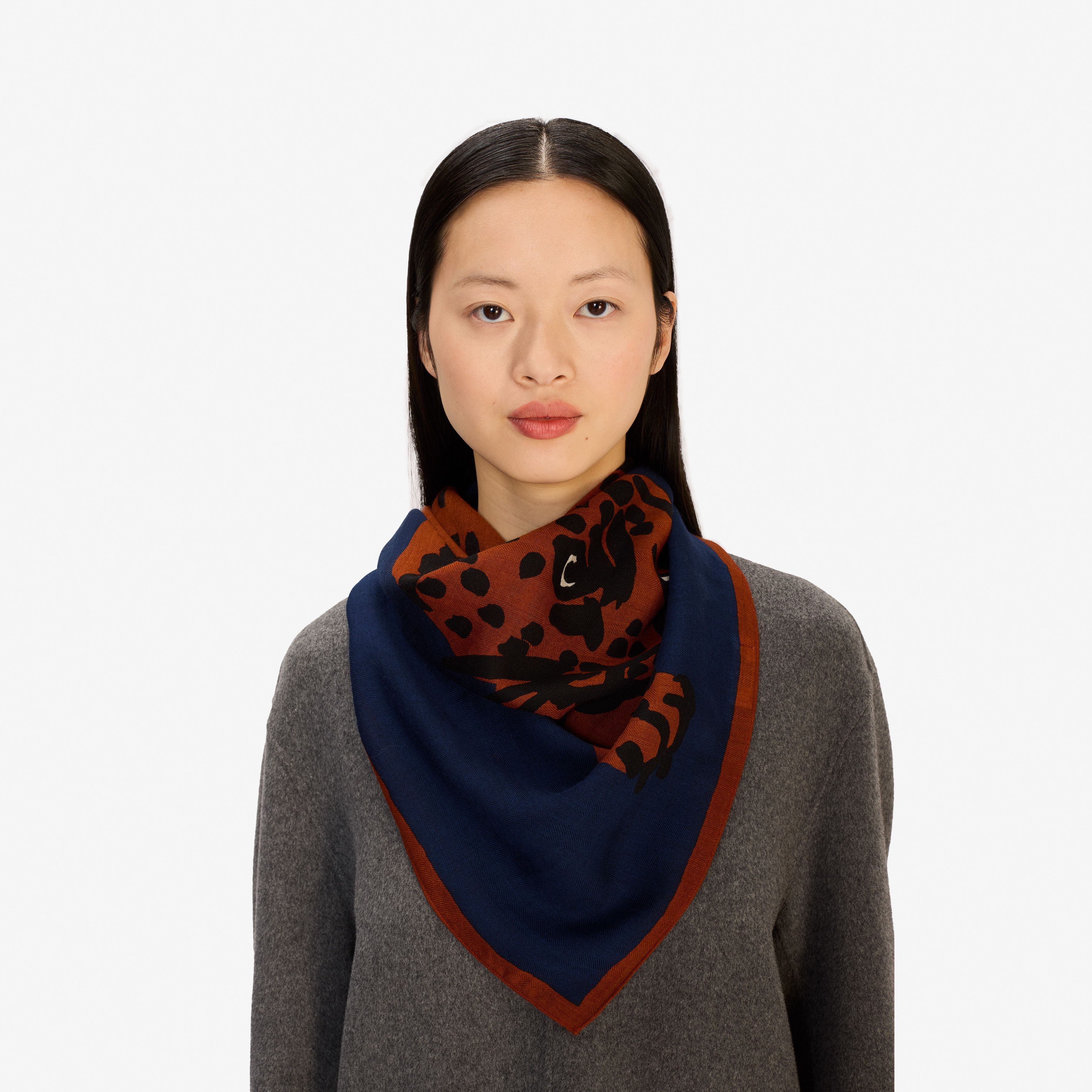 Square 100 - Feline - Blue